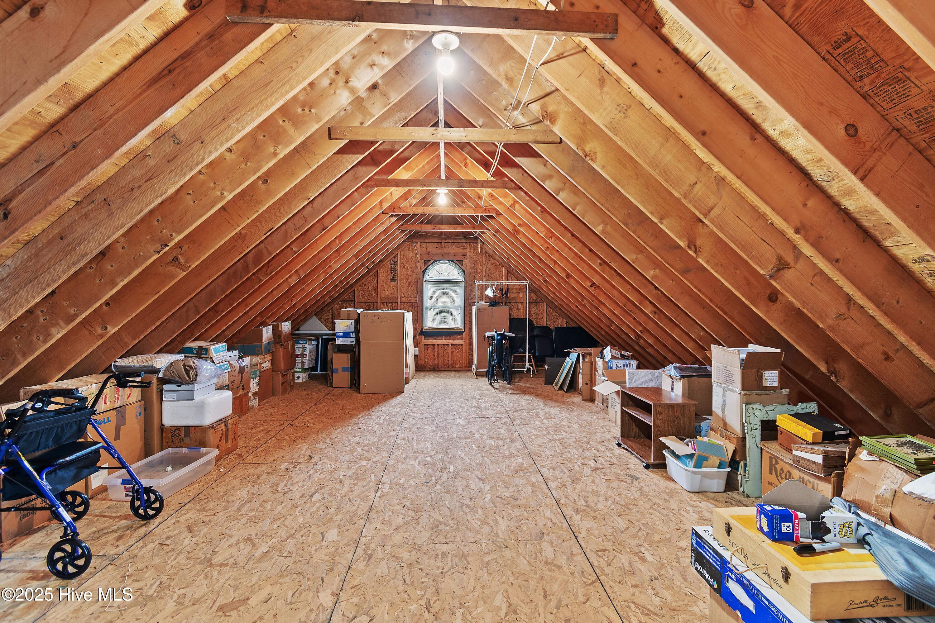 2710 Scarborough Way