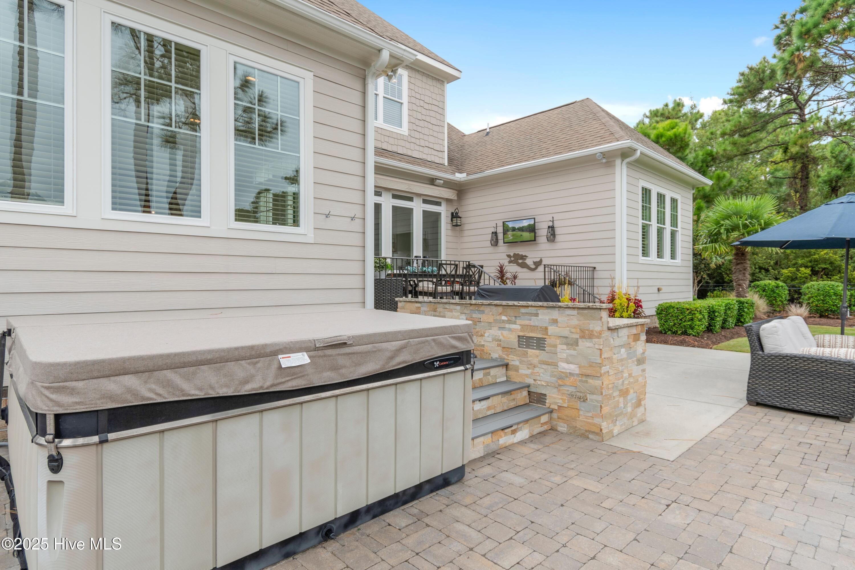3586 Lynwood Court