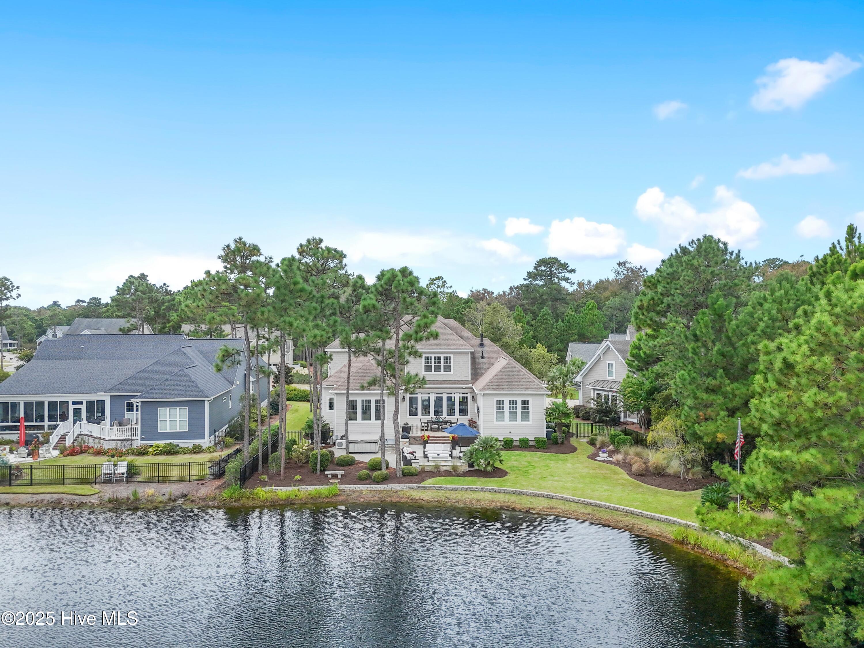 3586 Lynwood Court