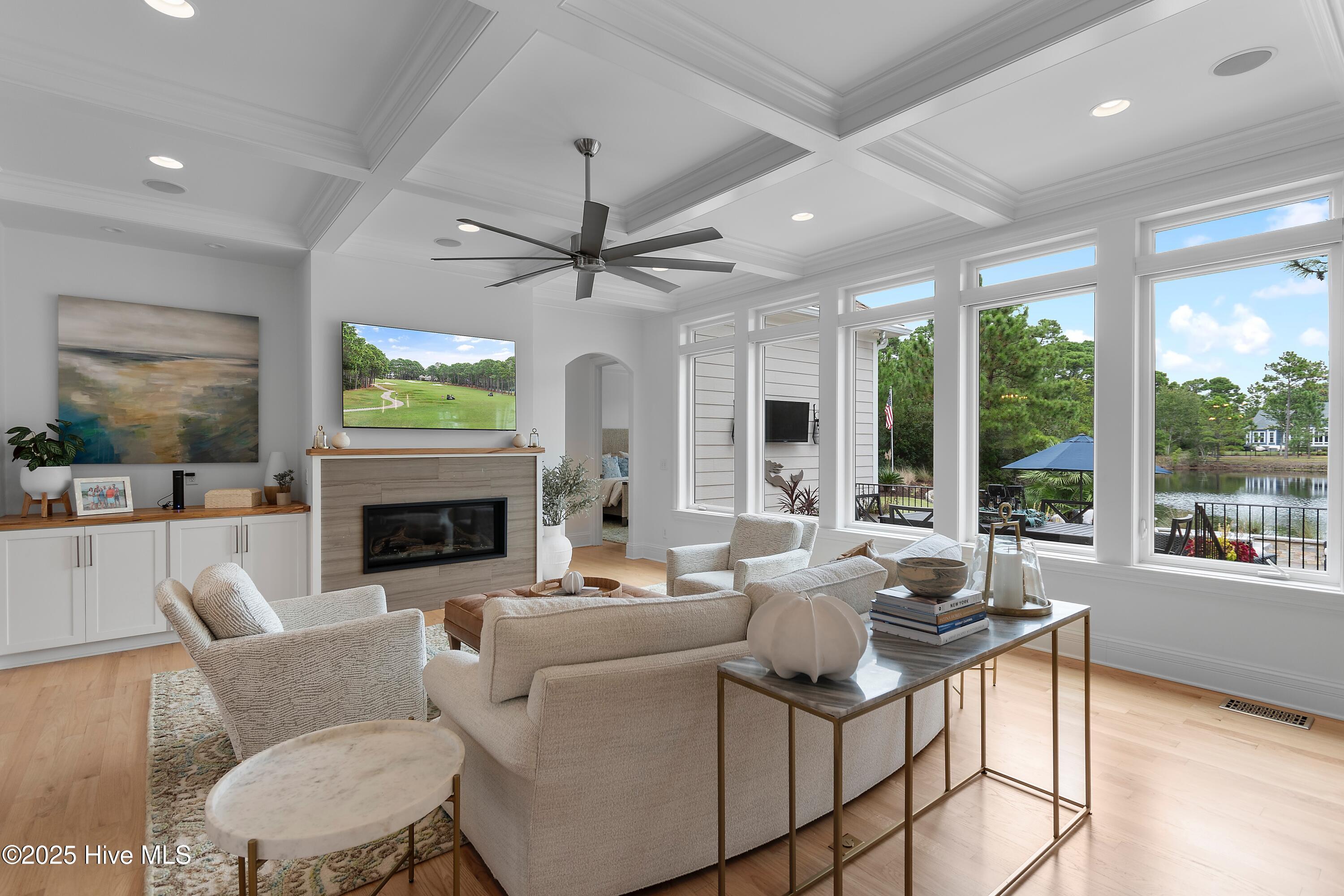 3586 Lynwood Court