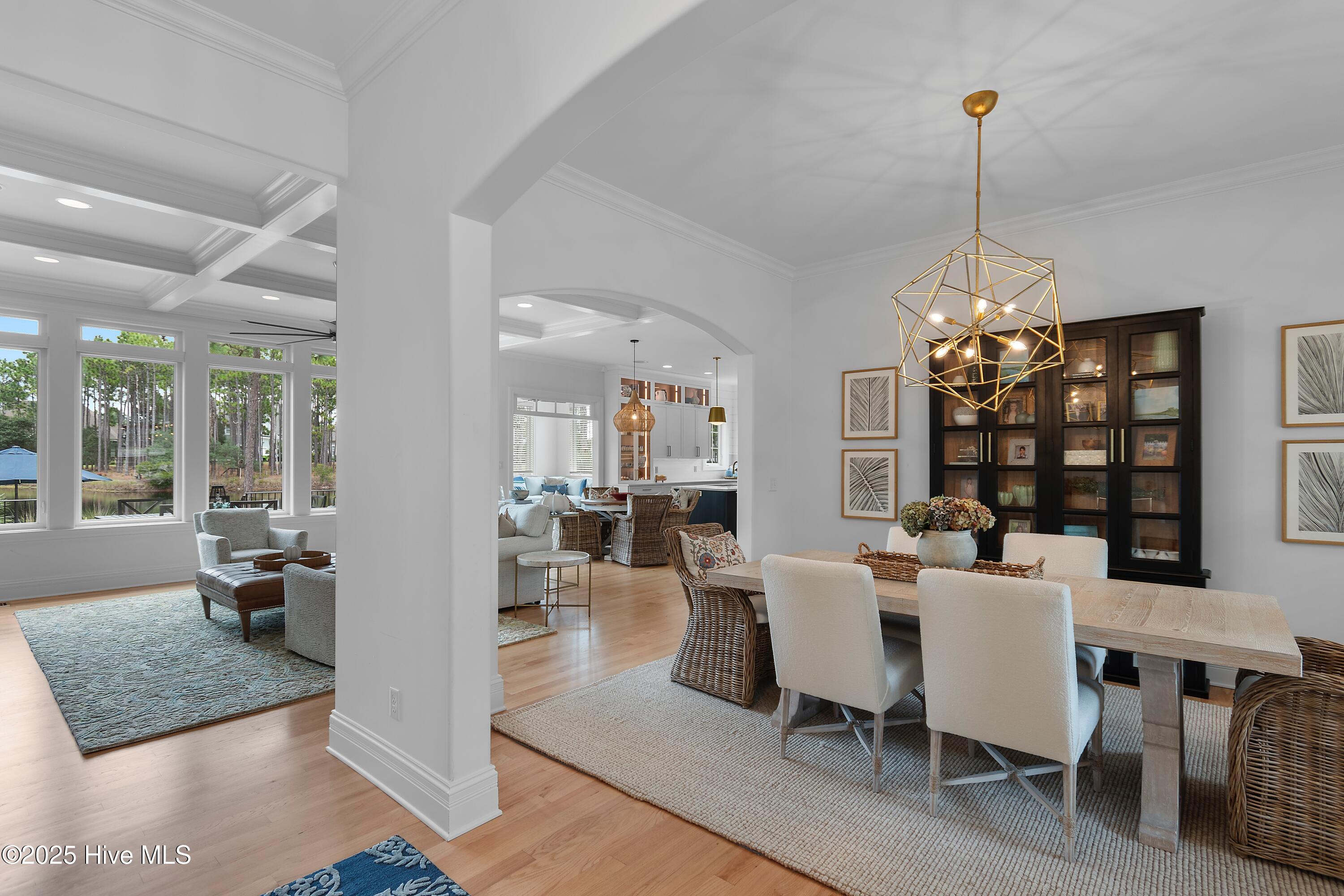 3586 Lynwood Court
