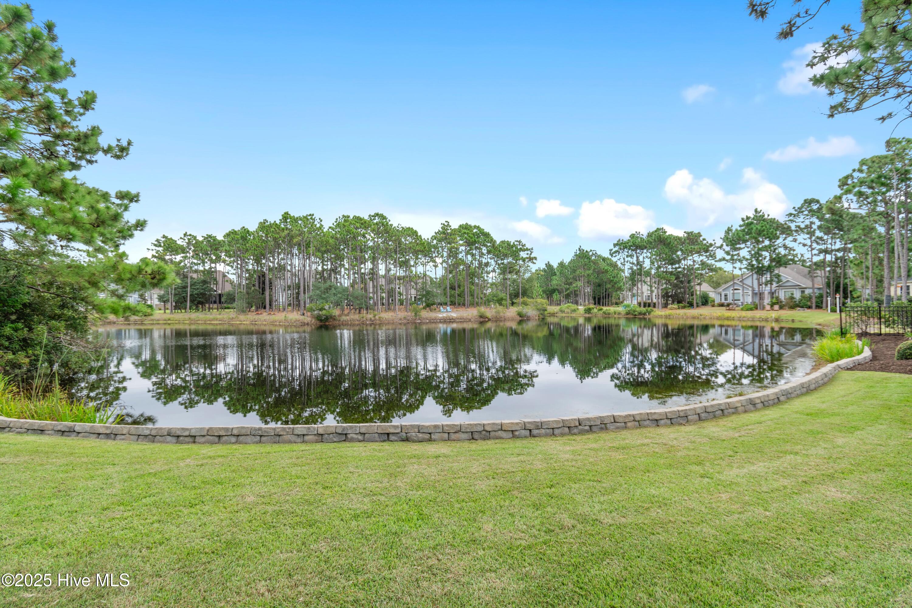 3586 Lynwood Court