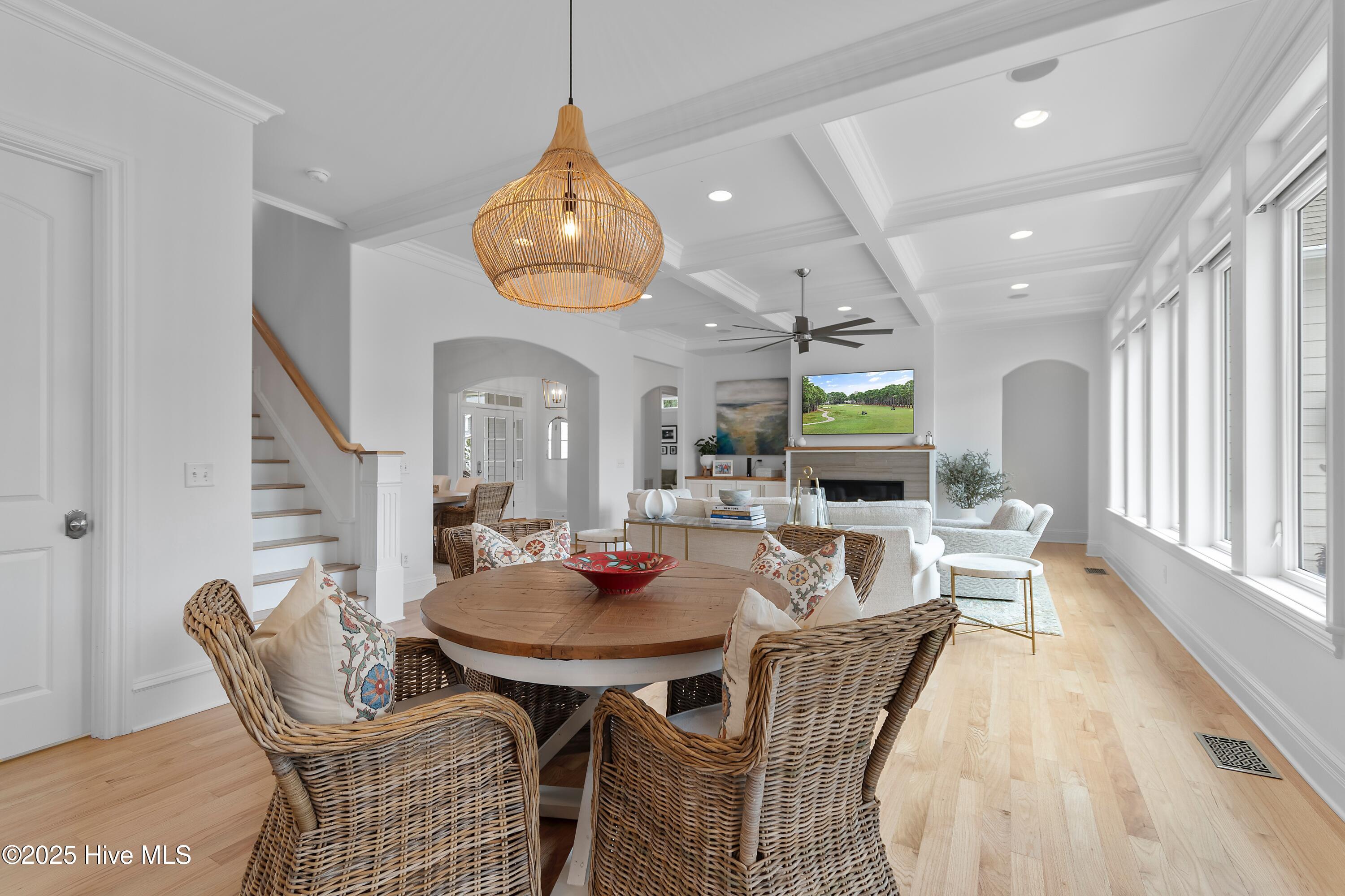 3586 Lynwood Court
