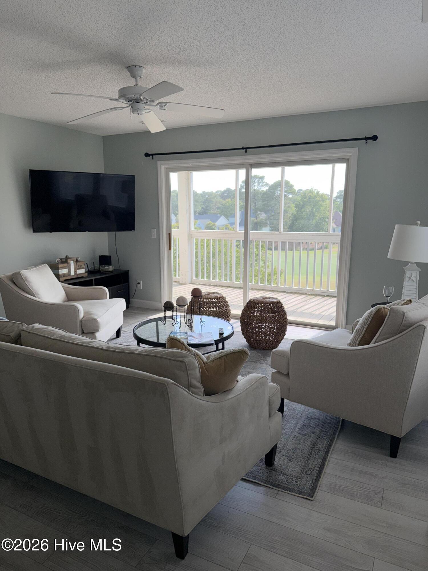 3350 Club Villas Drive 806