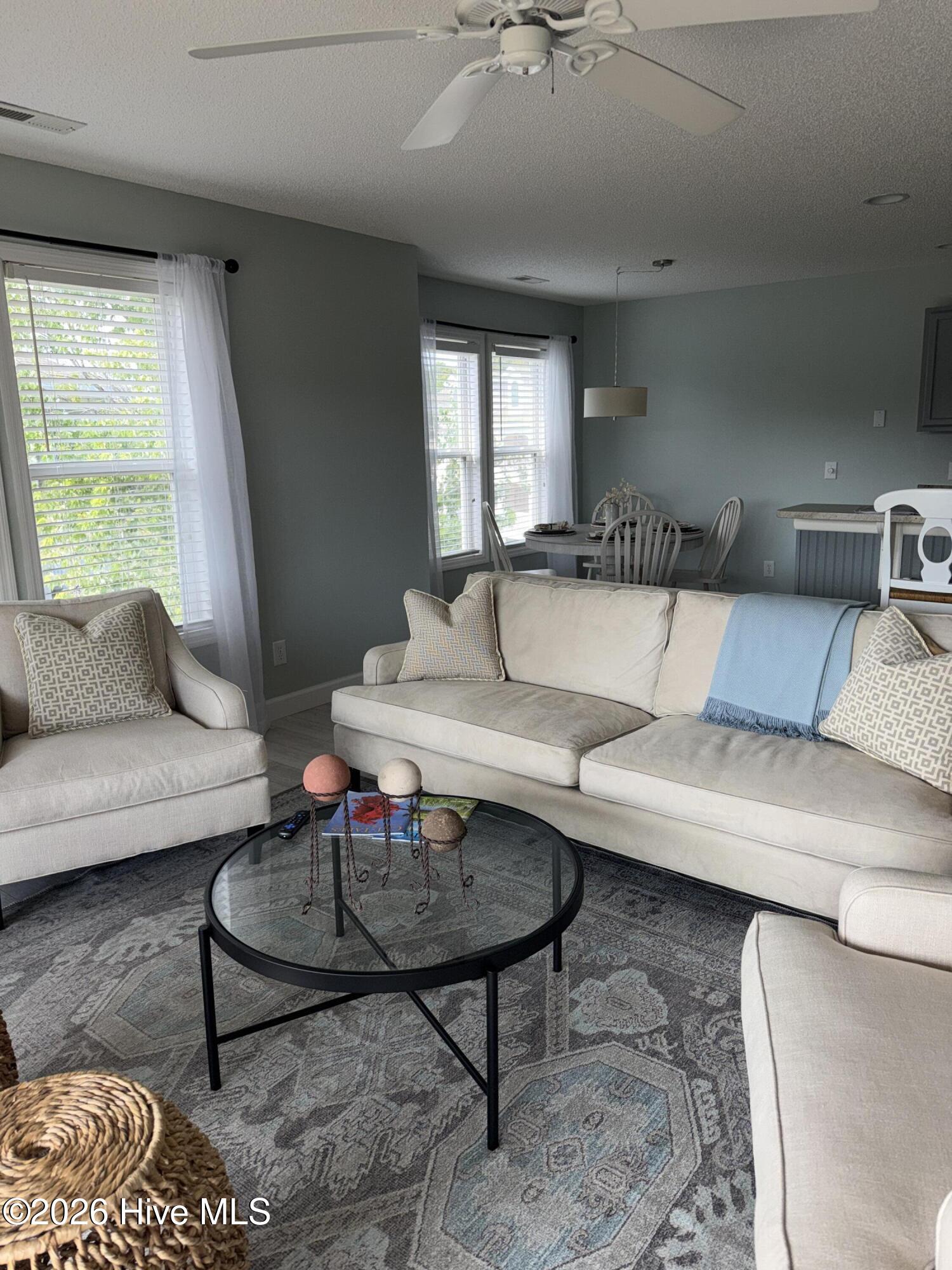 3350 Club Villas Drive 806