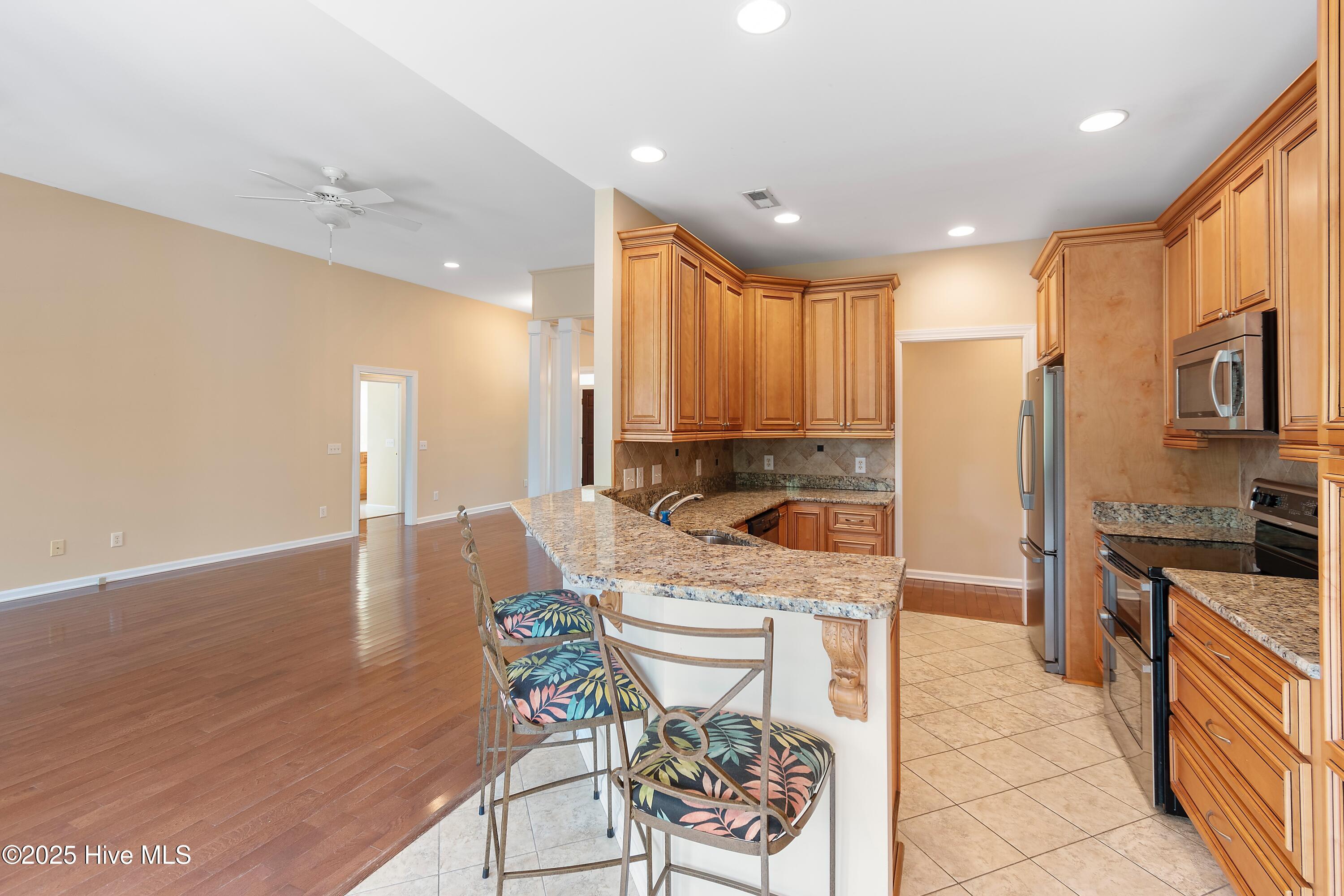 4176 Silverleaf Drive SE