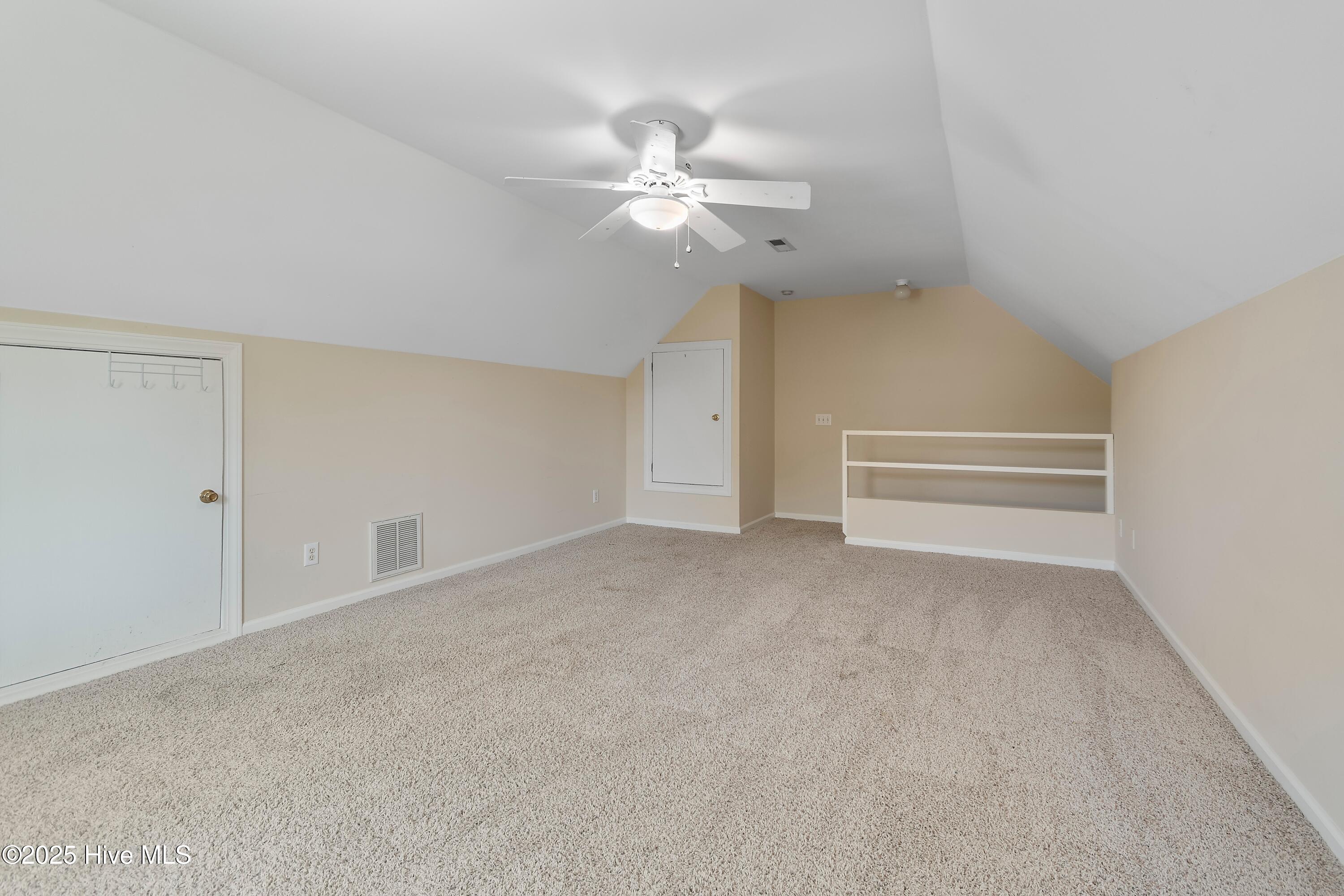 4176 Silverleaf Drive SE