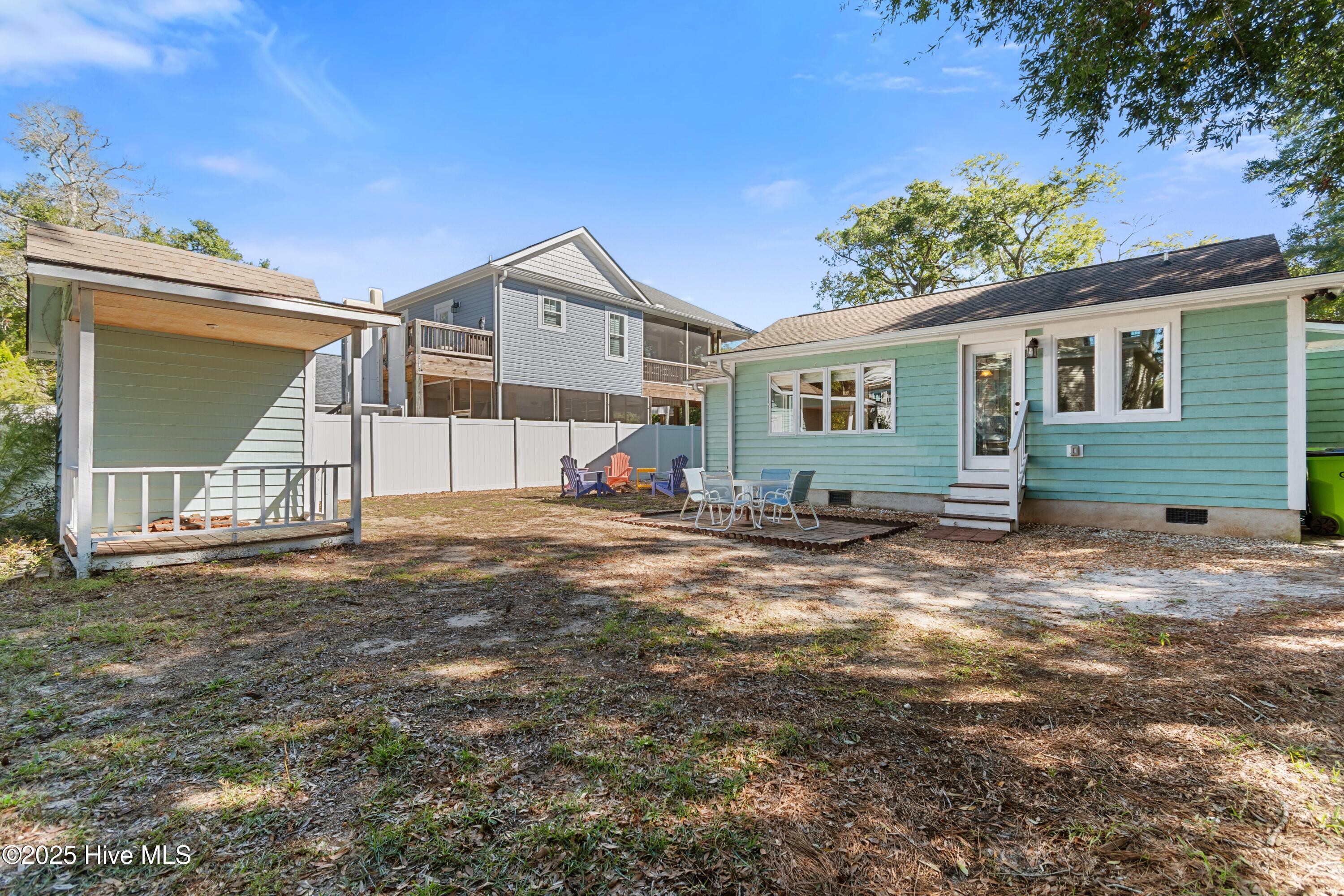105 SE 9th Street