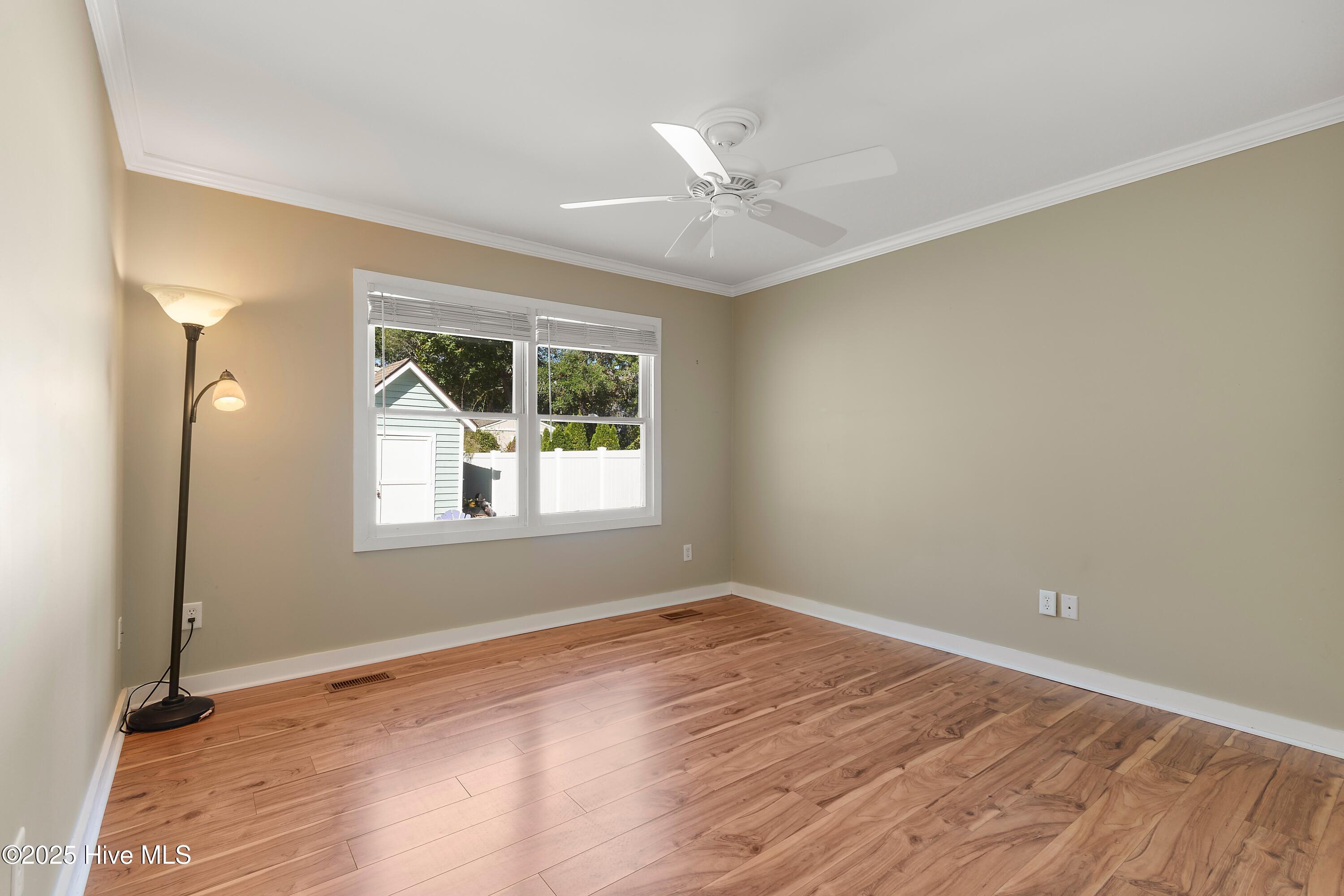 105 SE 9th Street