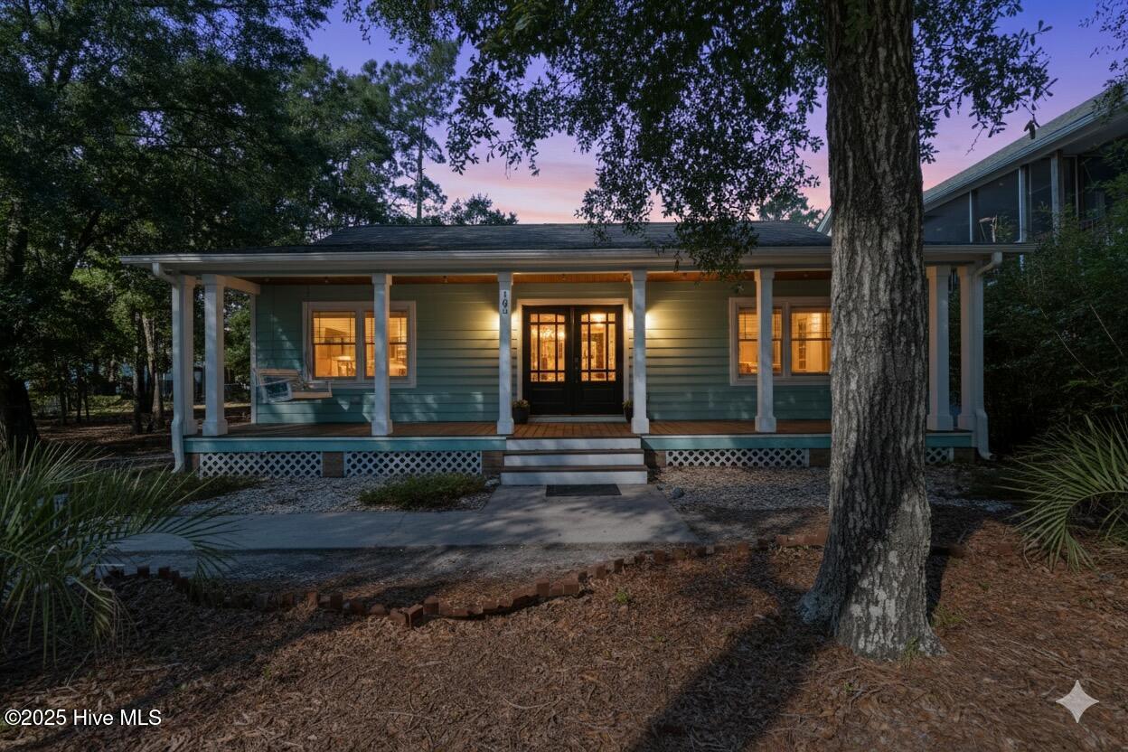 105 SE 9th Street