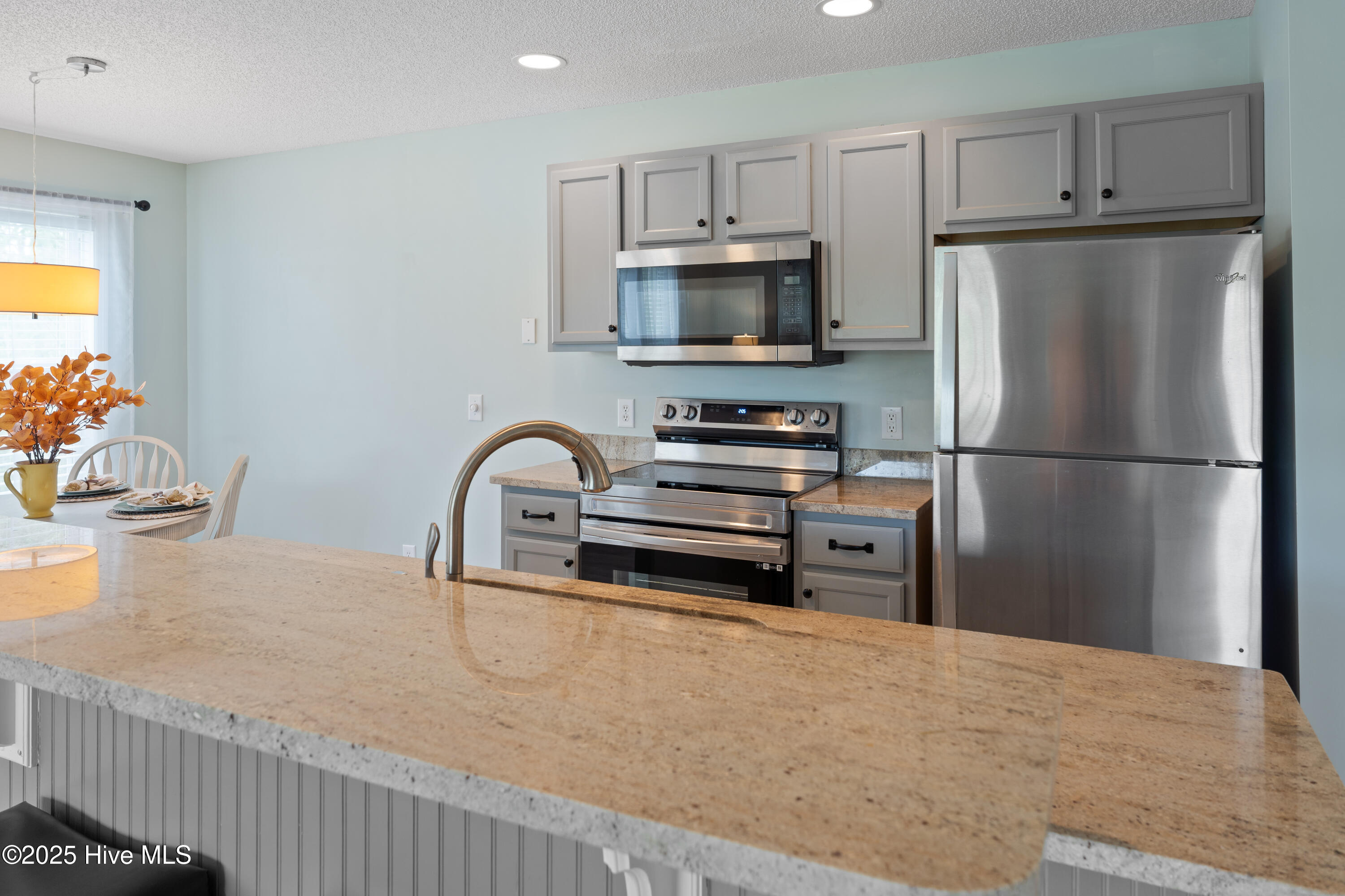 3350 Club Villas Drive 806