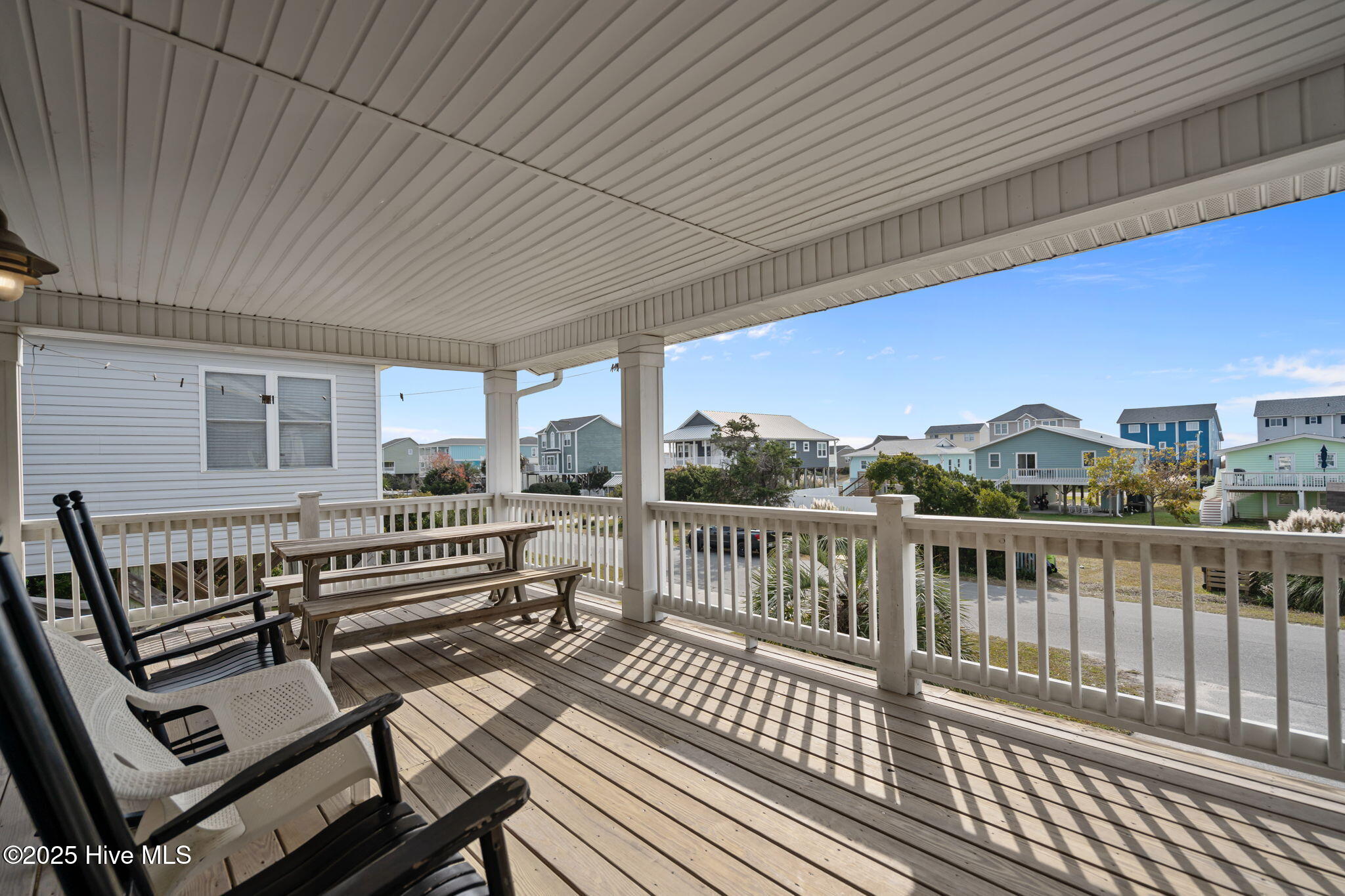 1914 E Dolphin Drive