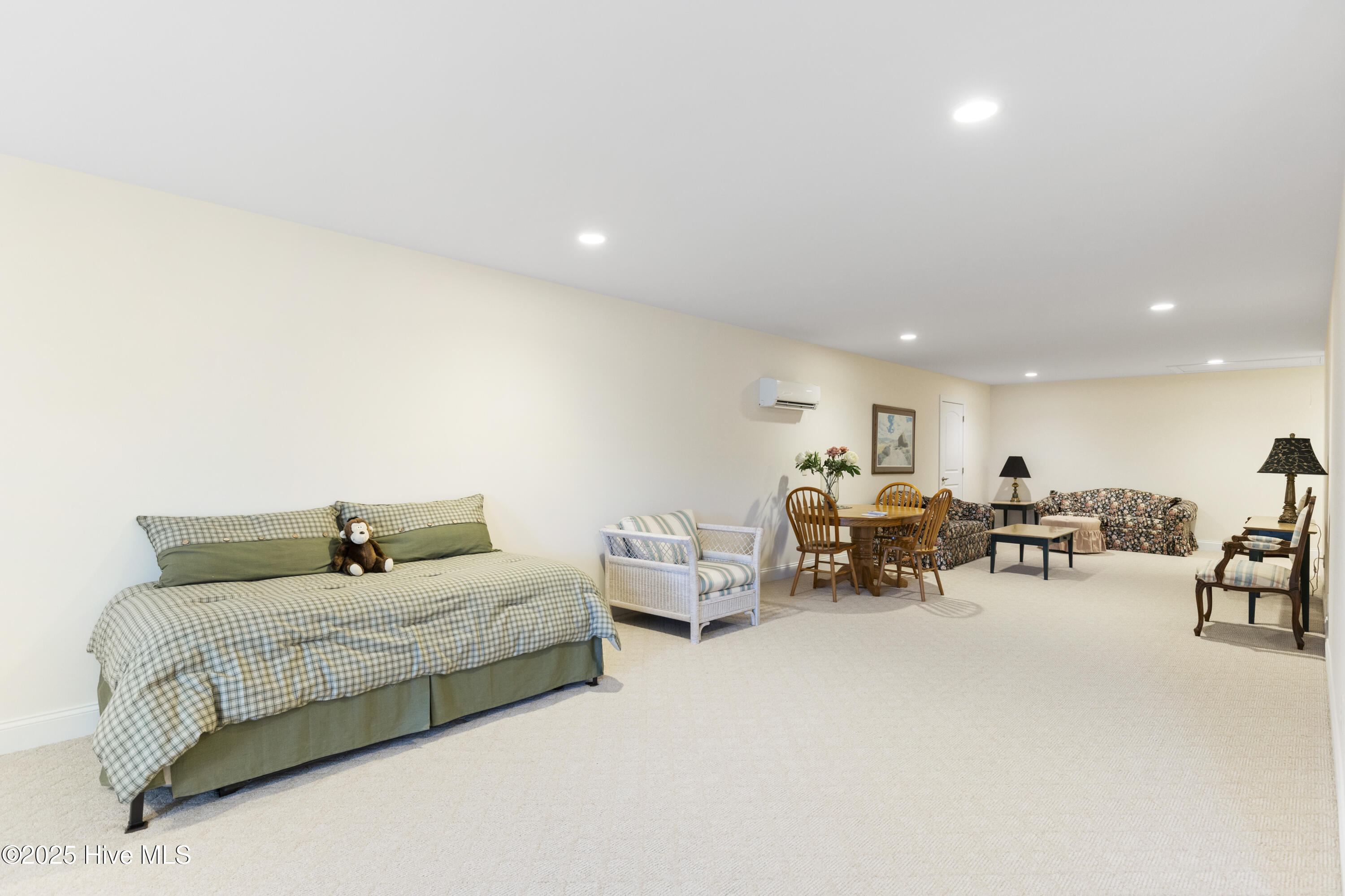3992 Wyndmere Drive