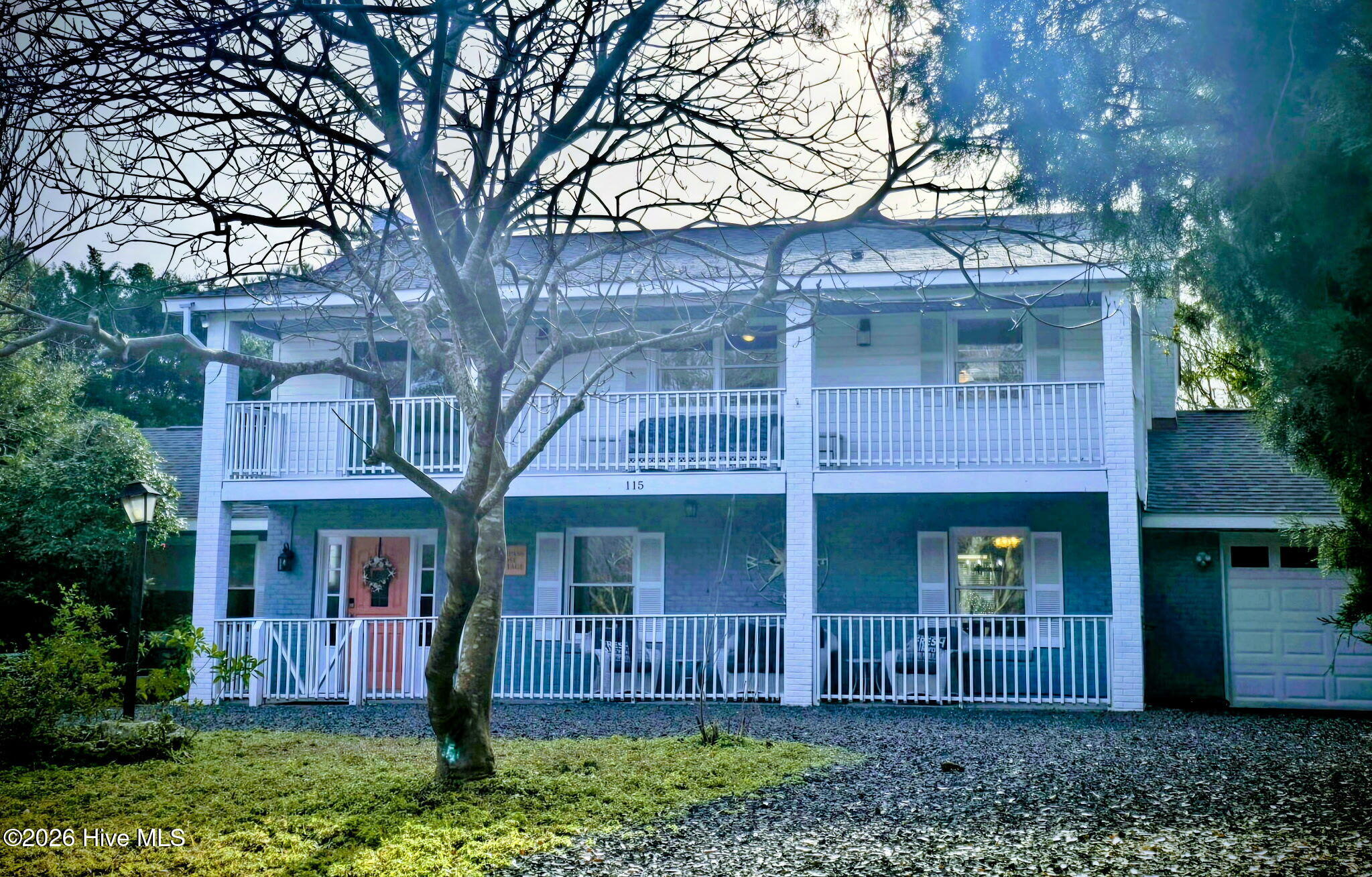 115 Paula Circle SE
