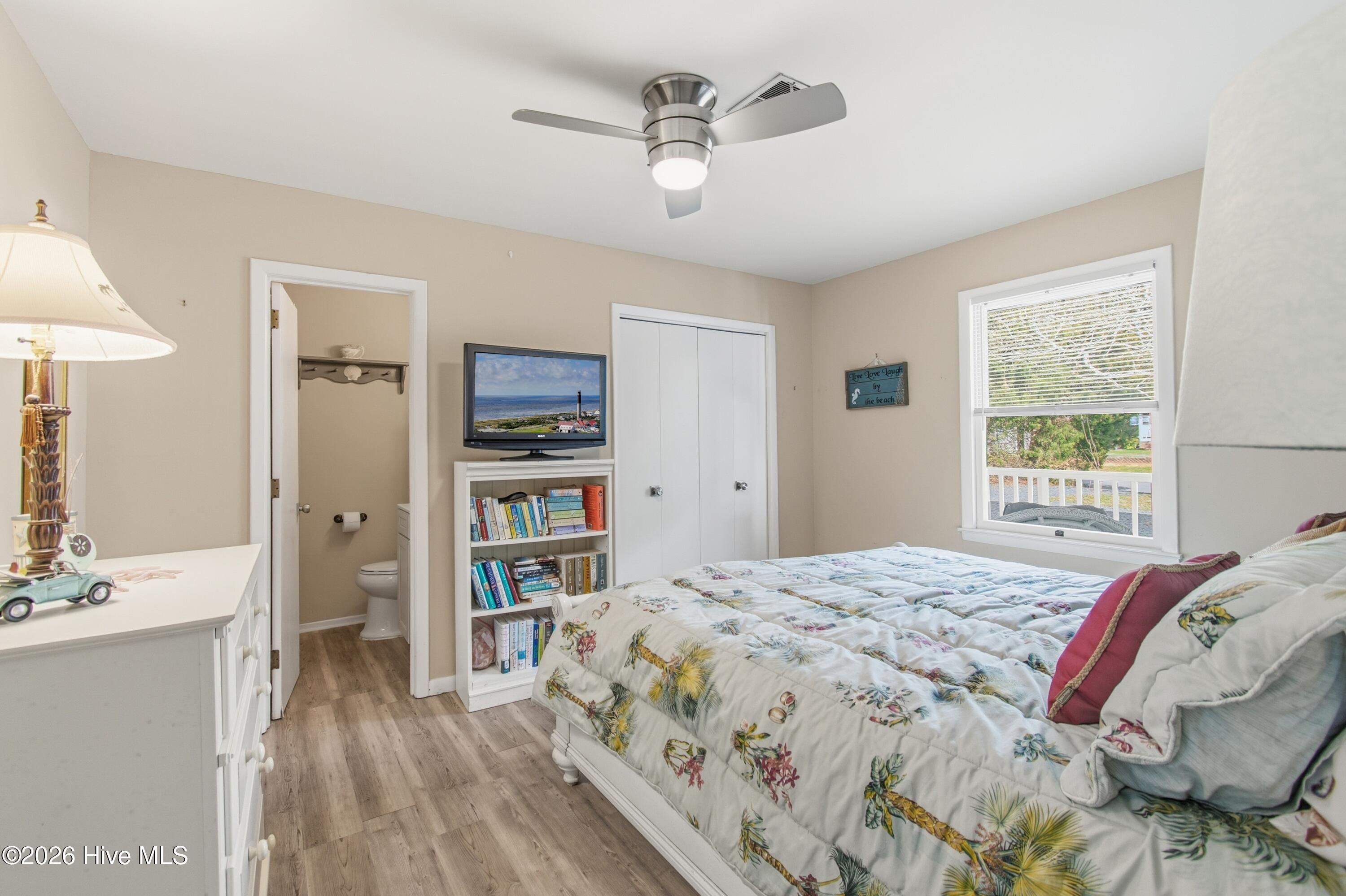 115 Paula Circle SE