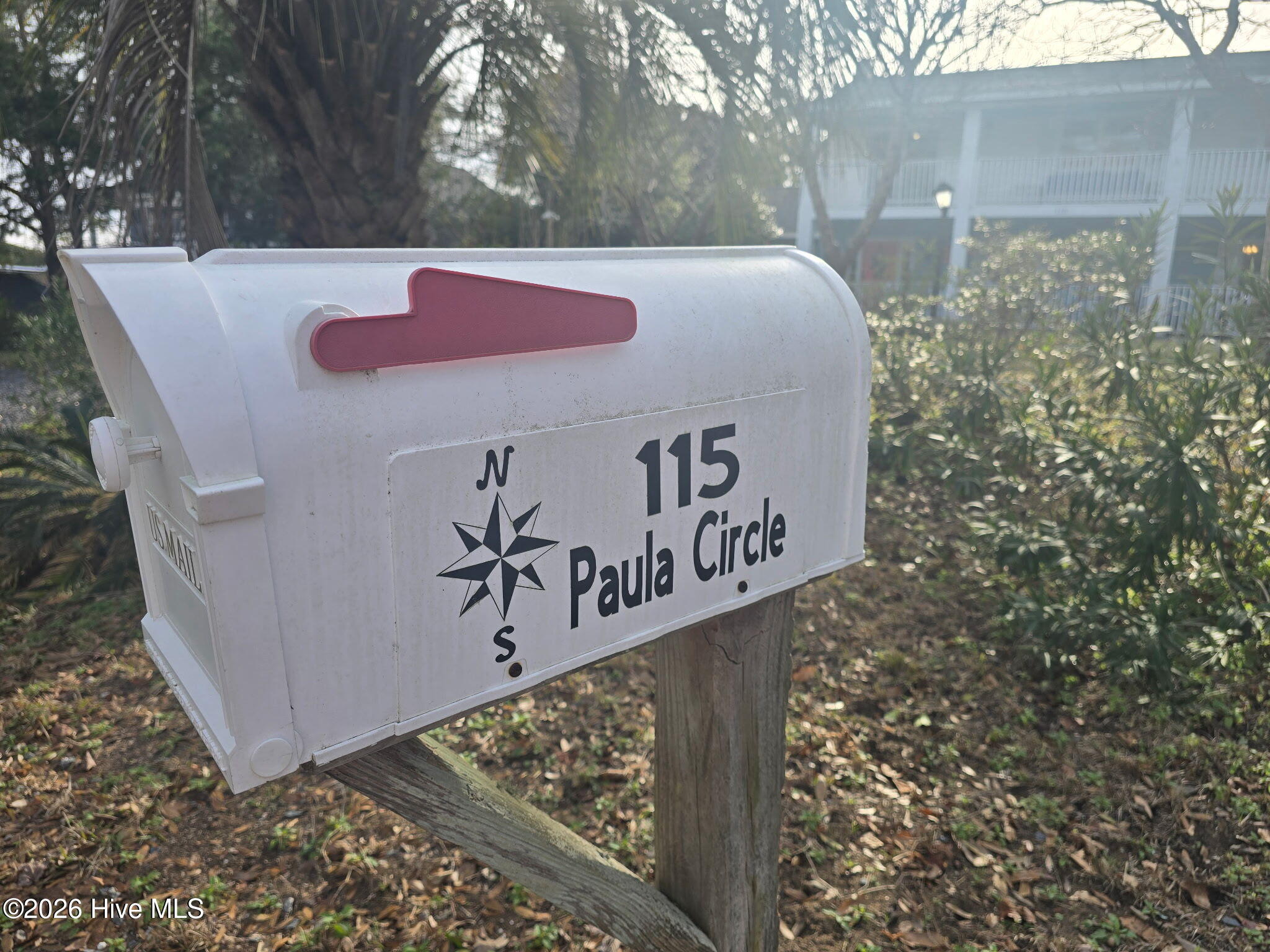 115 Paula Circle SE