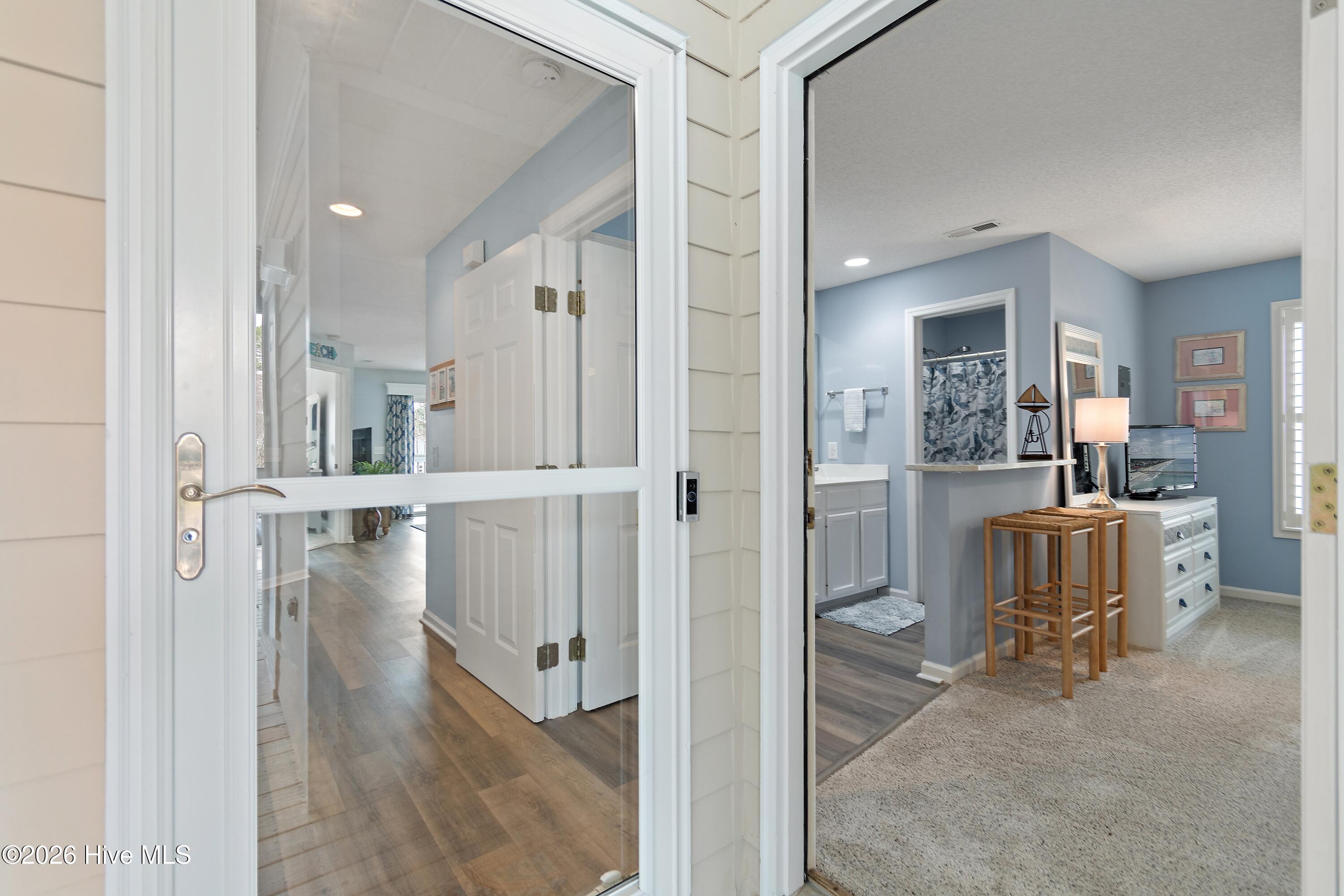 3350 Club Villas Drive 604