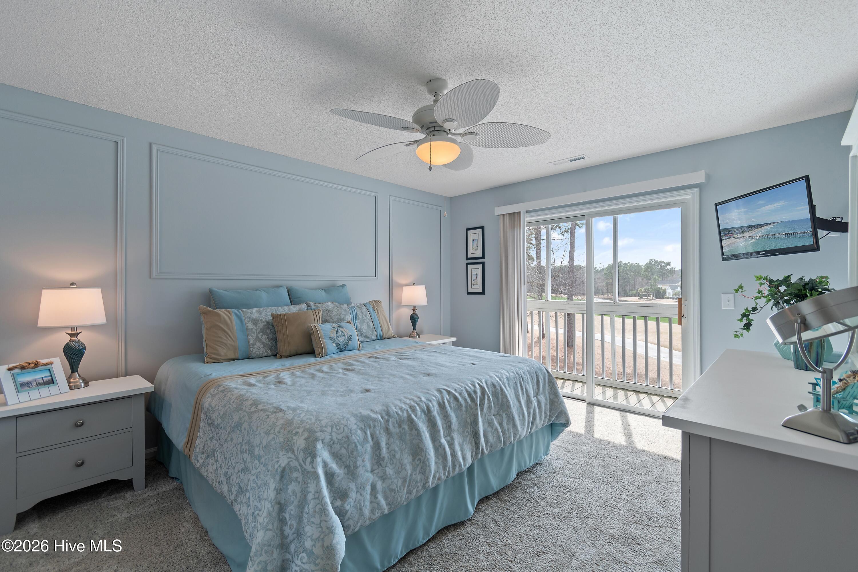 3350 Club Villas Drive 604