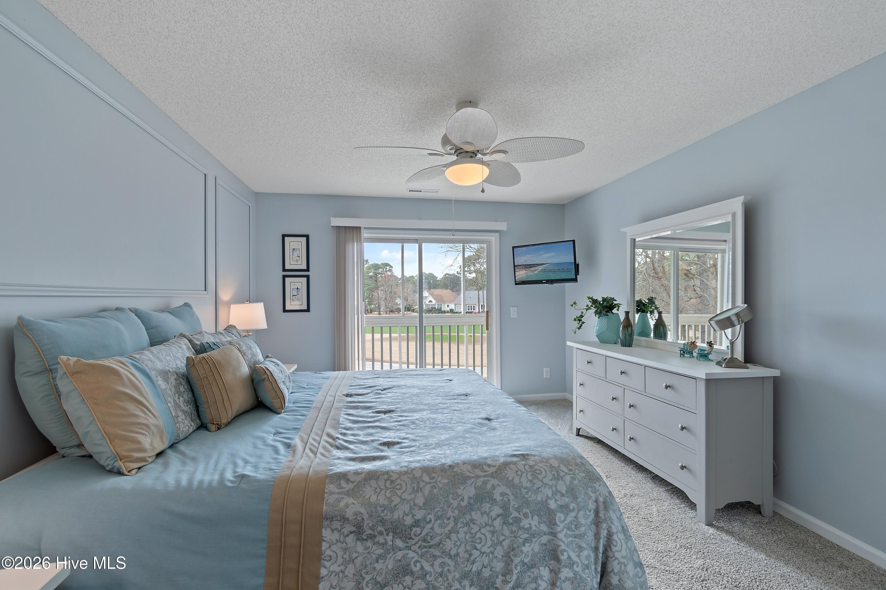 3350 Club Villas Drive 604