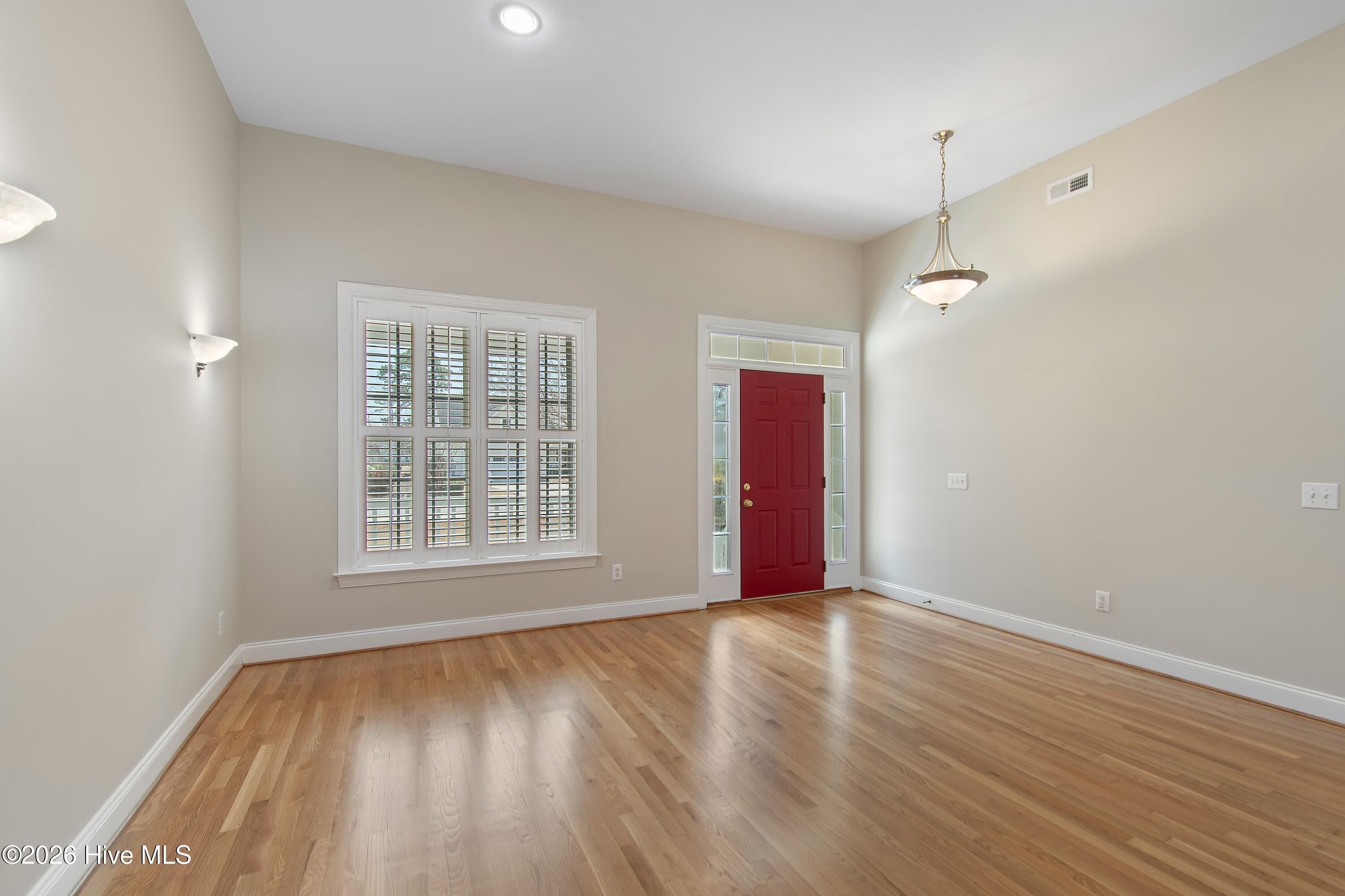 3687 Wingfoot Drive