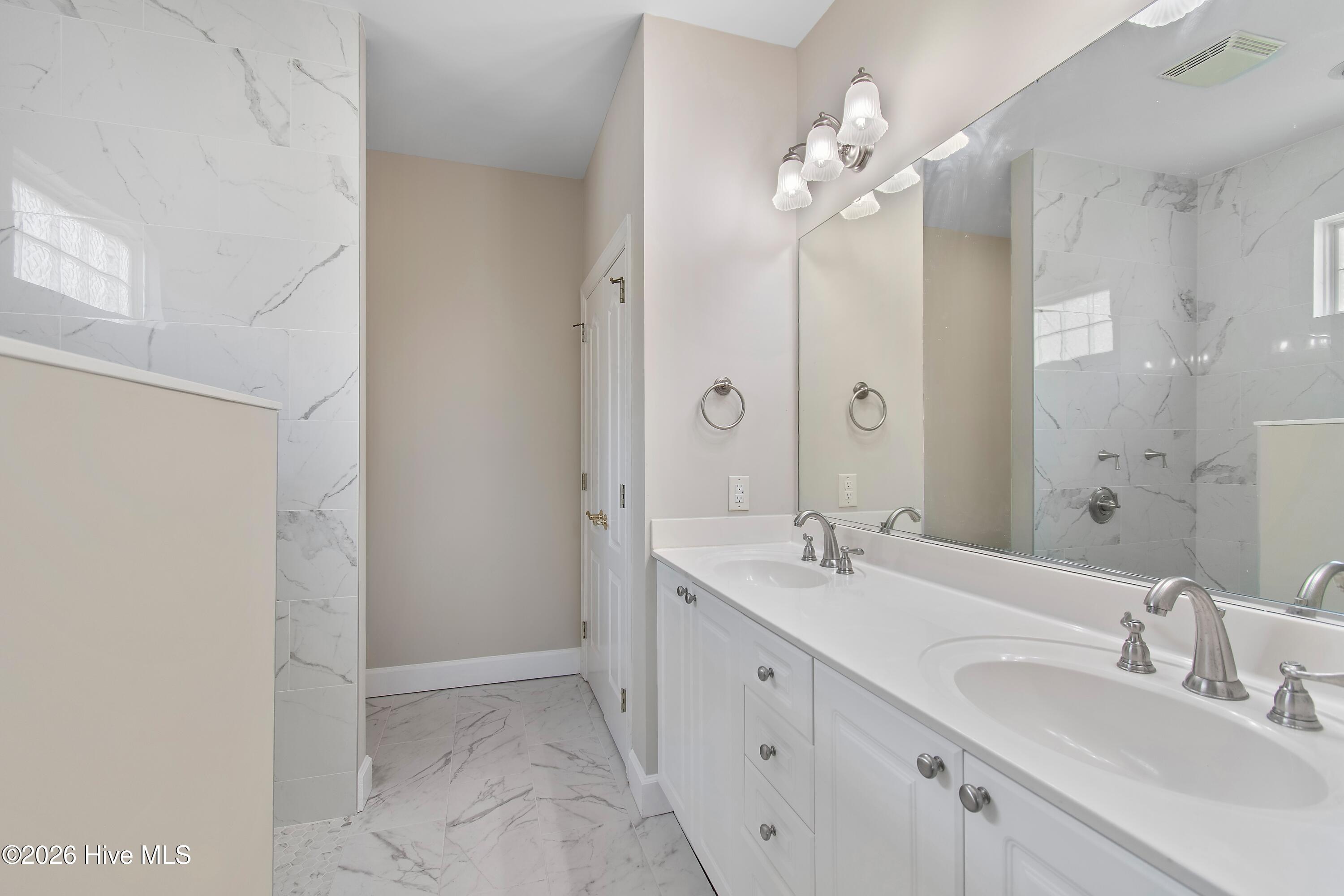 3687 Wingfoot Drive