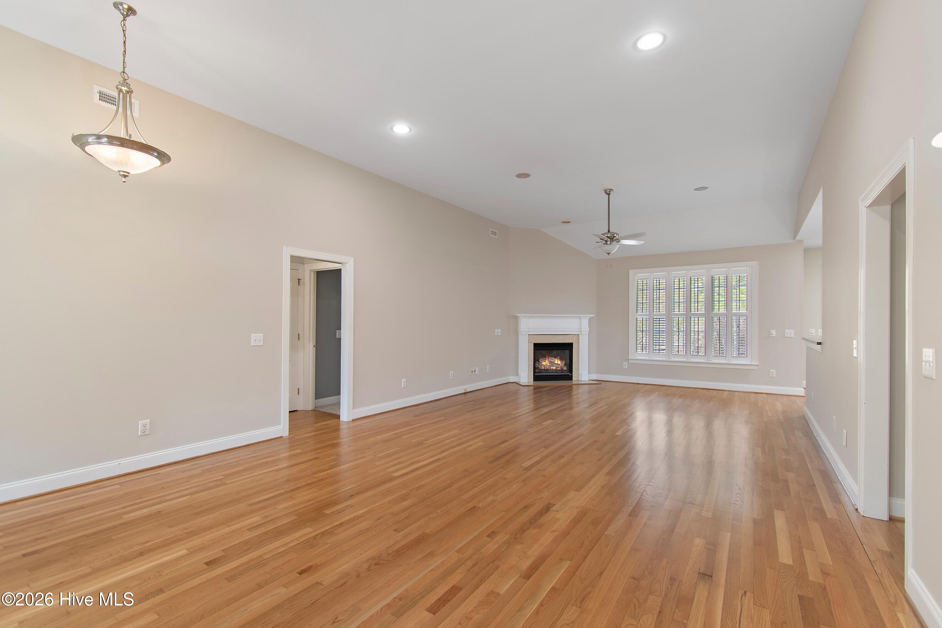 3687 Wingfoot Drive
