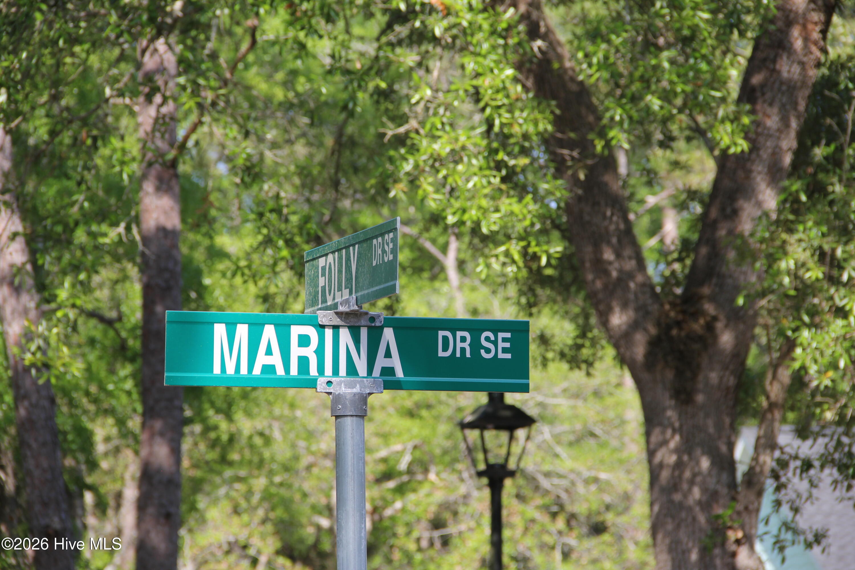 3406 Marina Drive SE