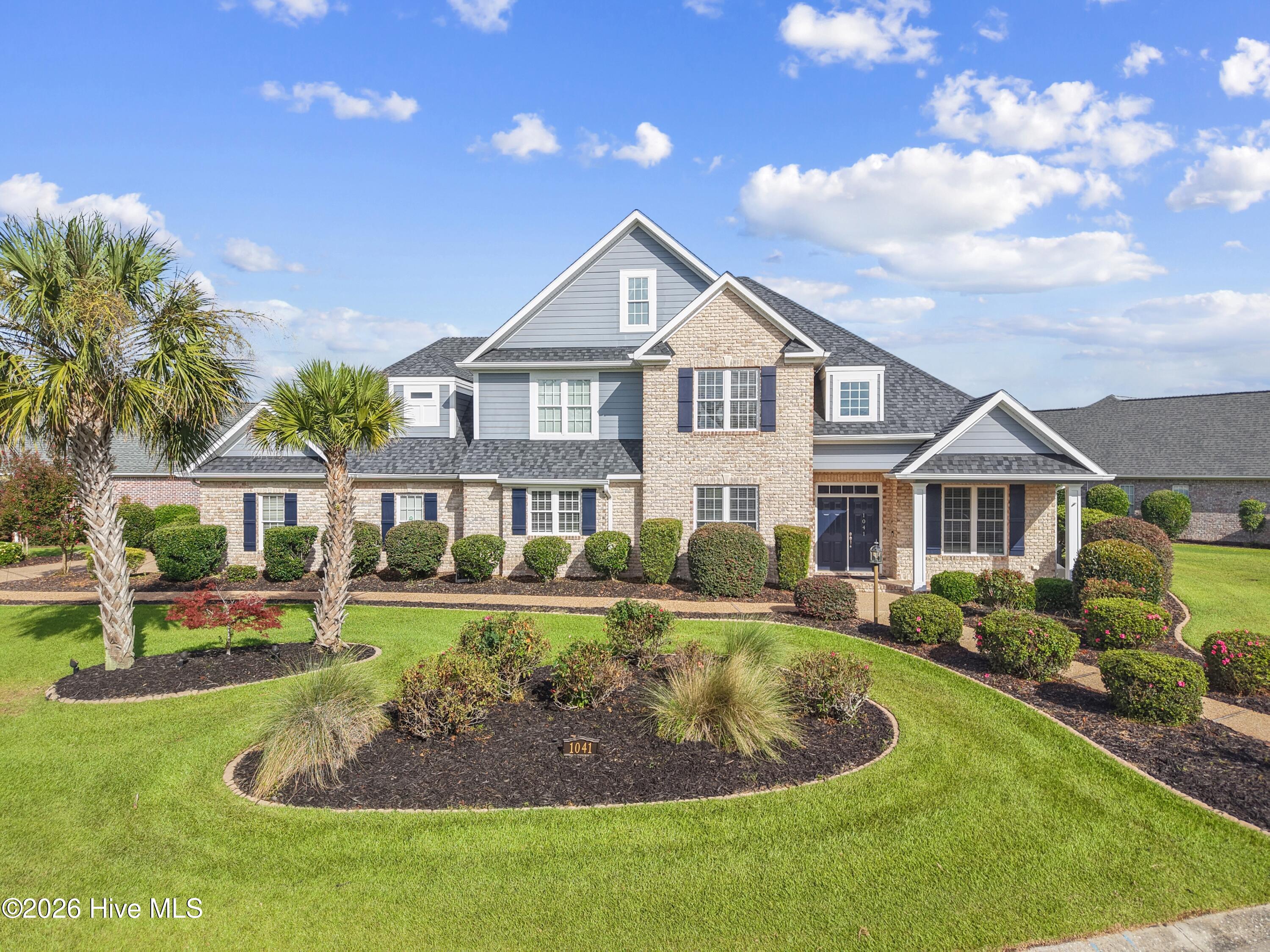 1041 Golden Sands Way