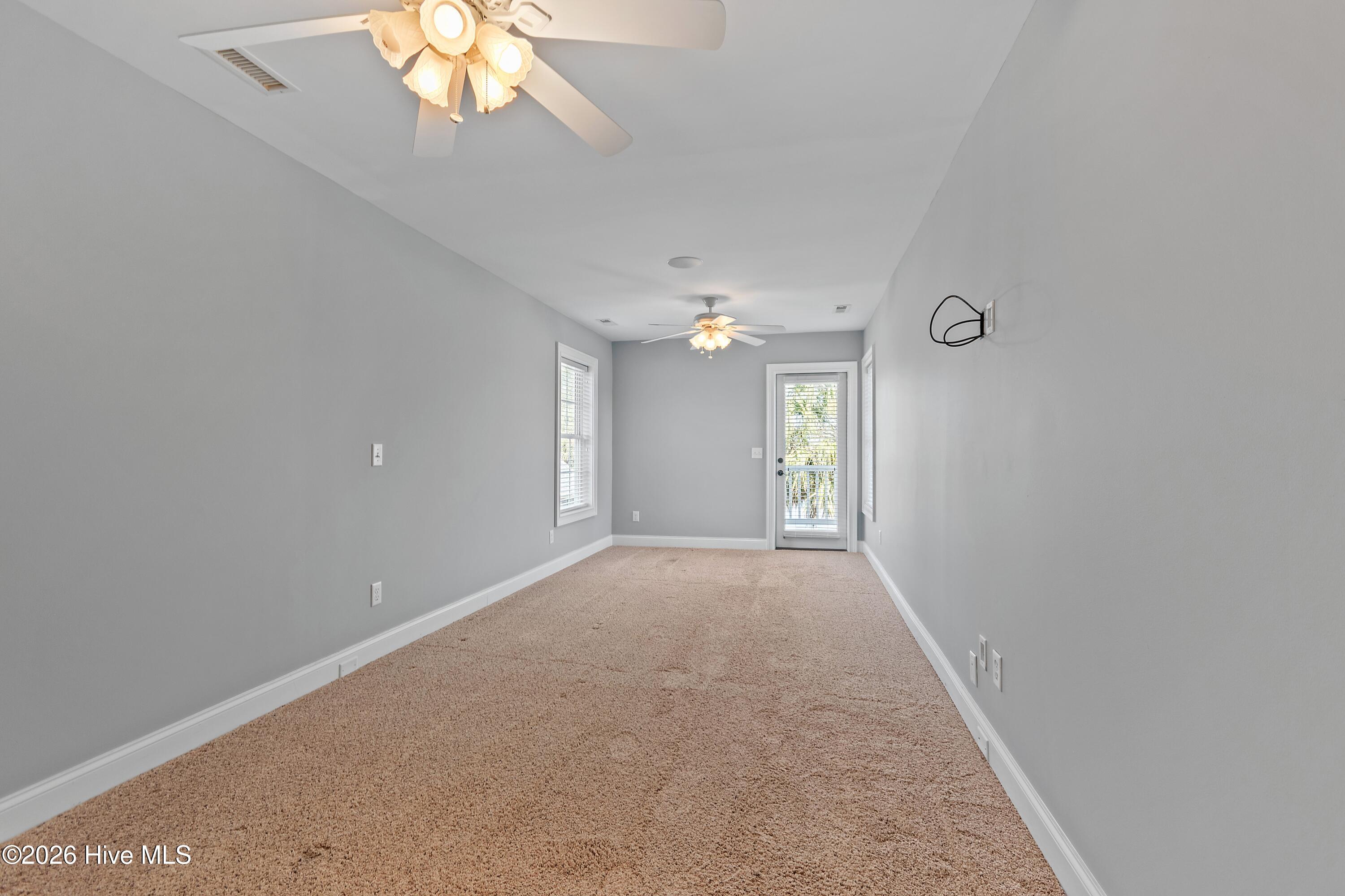 1041 Golden Sands Way