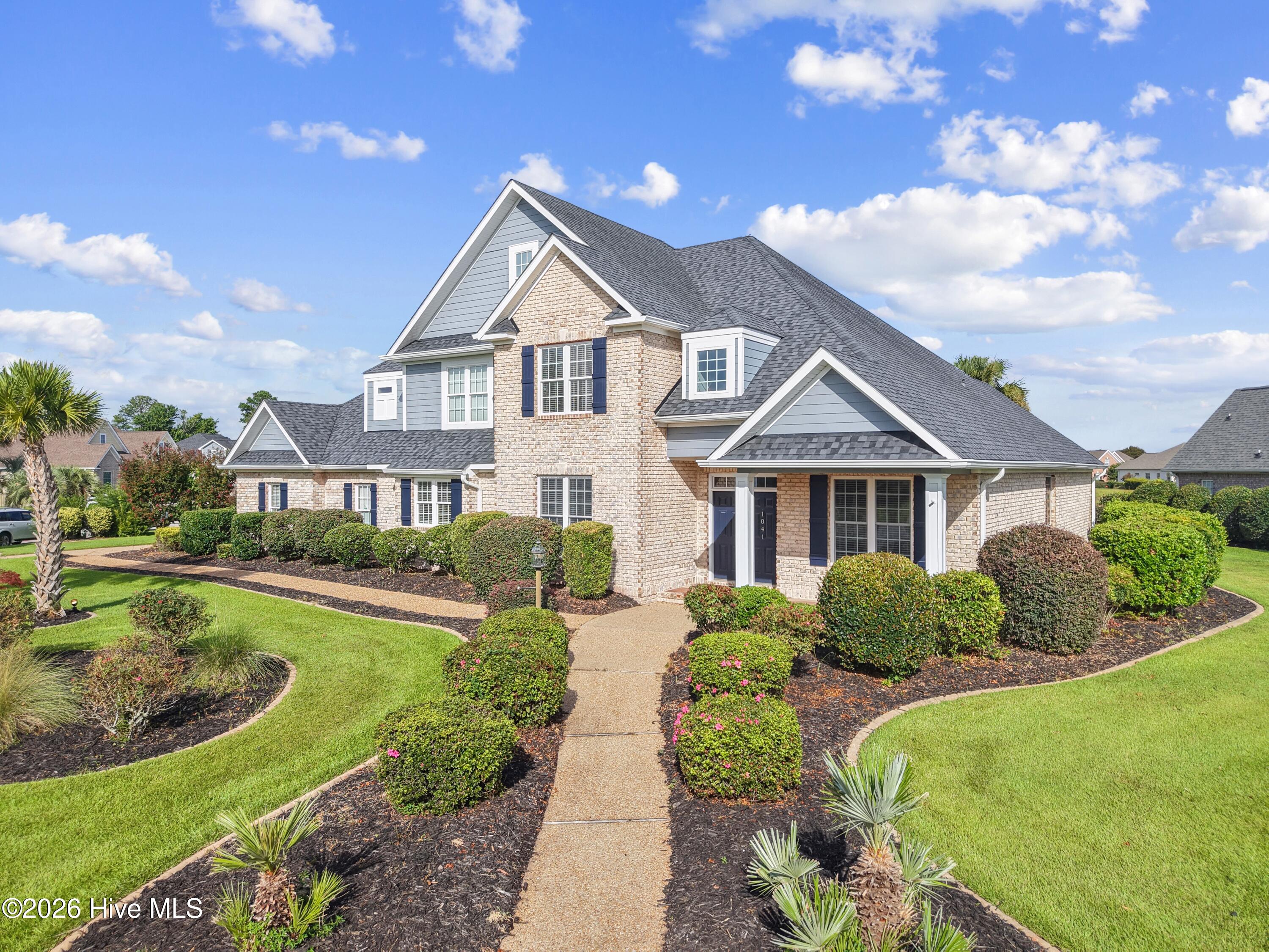 1041 Golden Sands Way