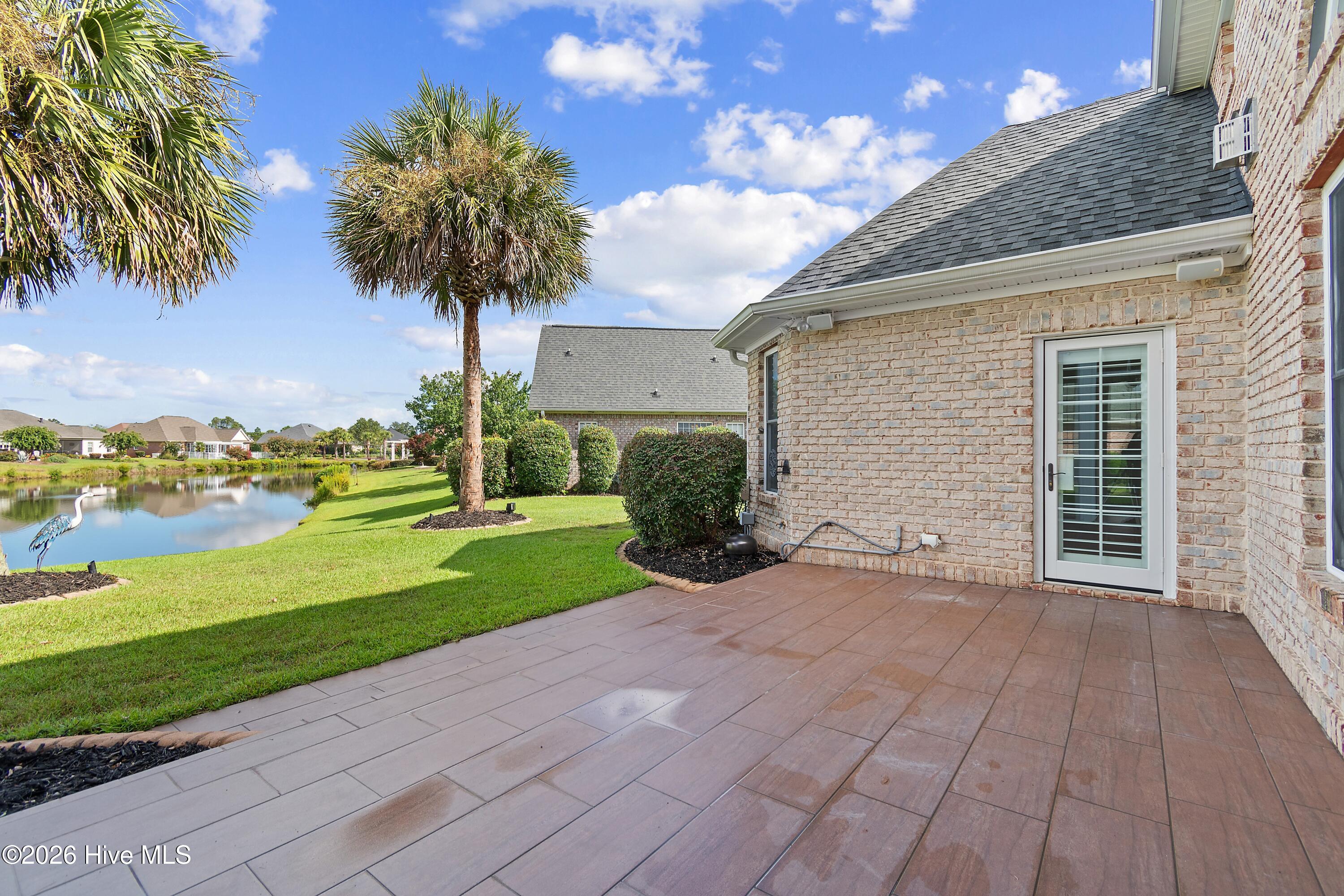 1041 Golden Sands Way