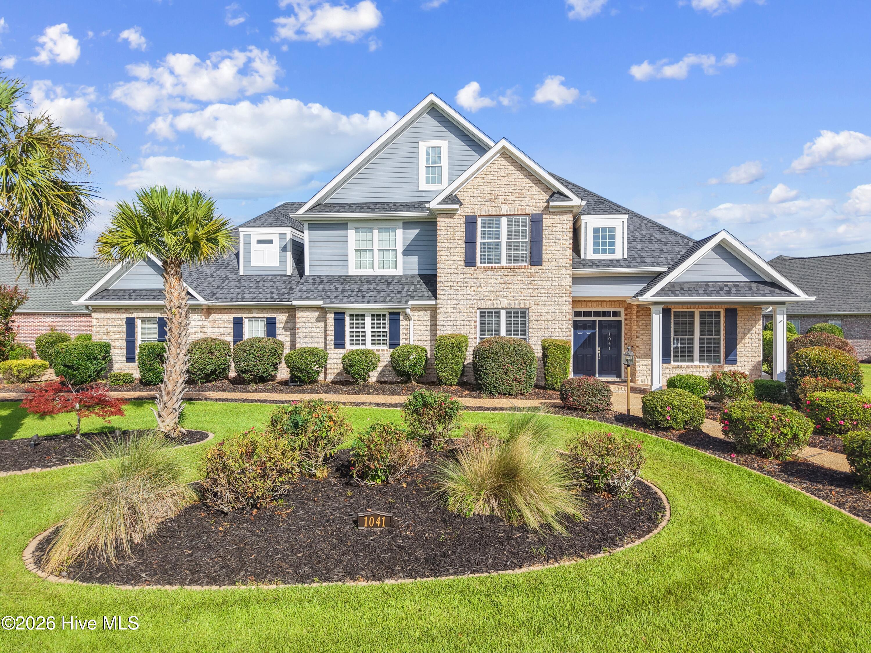 1041 Golden Sands Way
