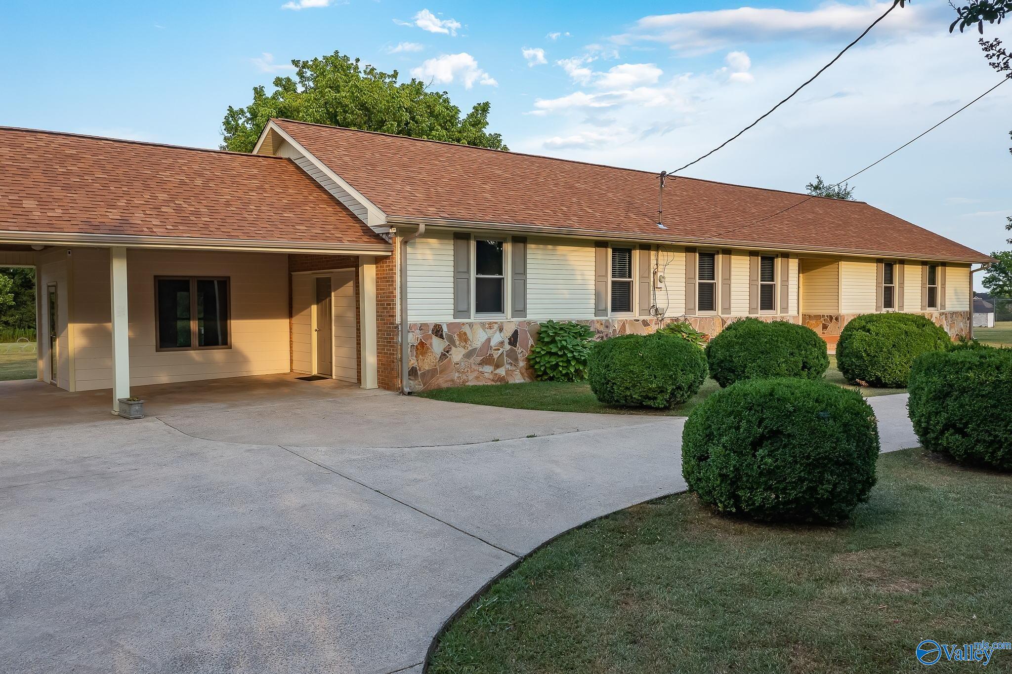 10580 Cedar Acres Lane
