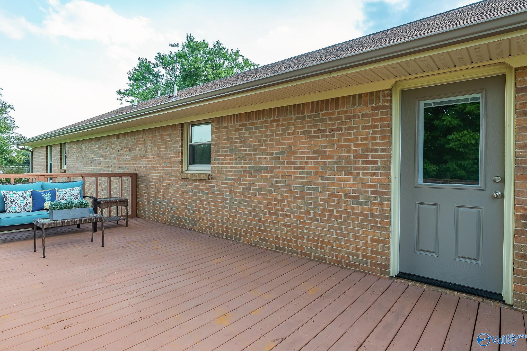 10580 Cedar Acres Lane