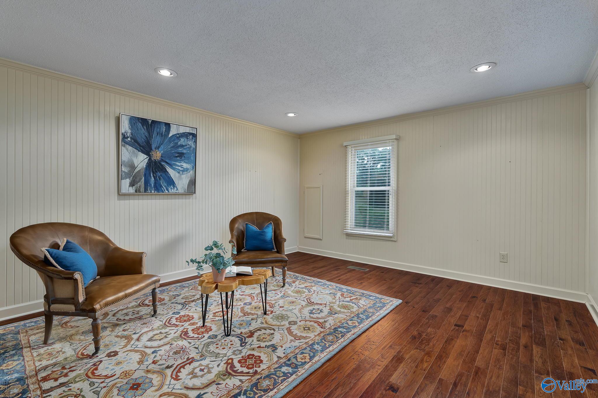 10580 Cedar Acres Lane