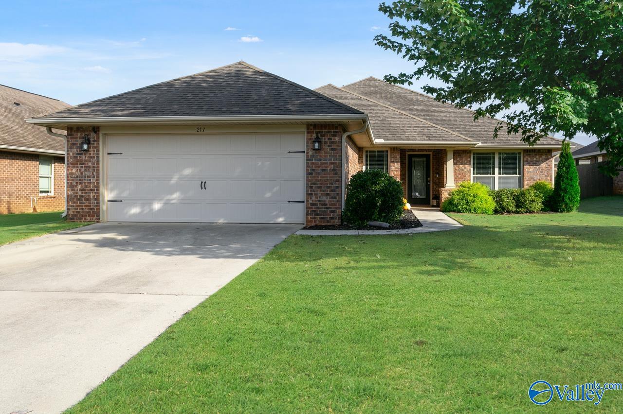 217 Grantham Circle