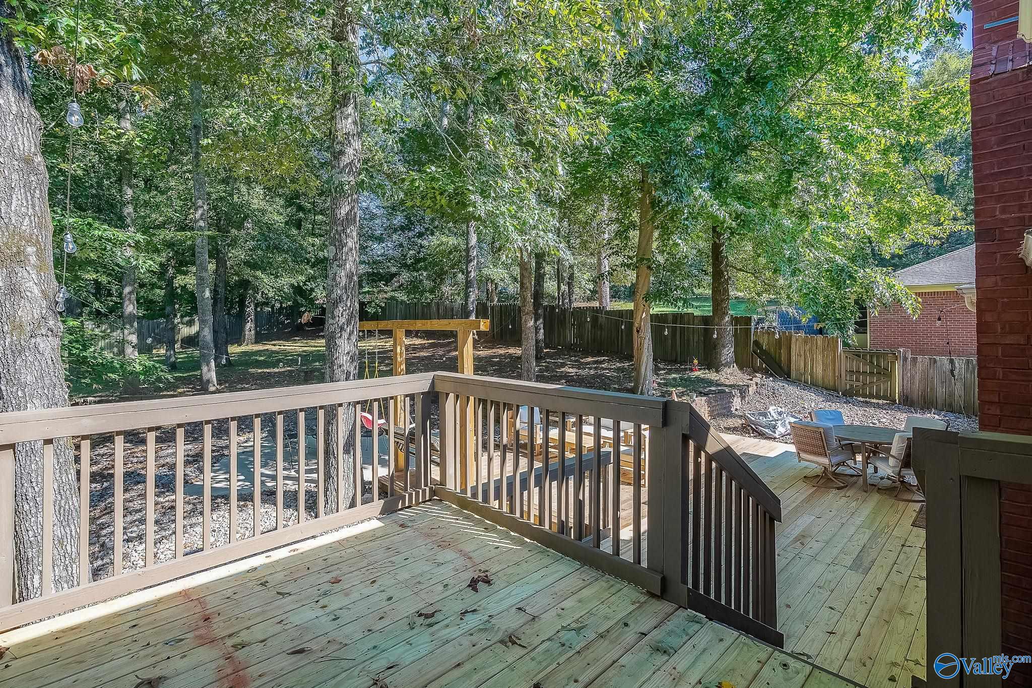 111 Glade Creek Circle
