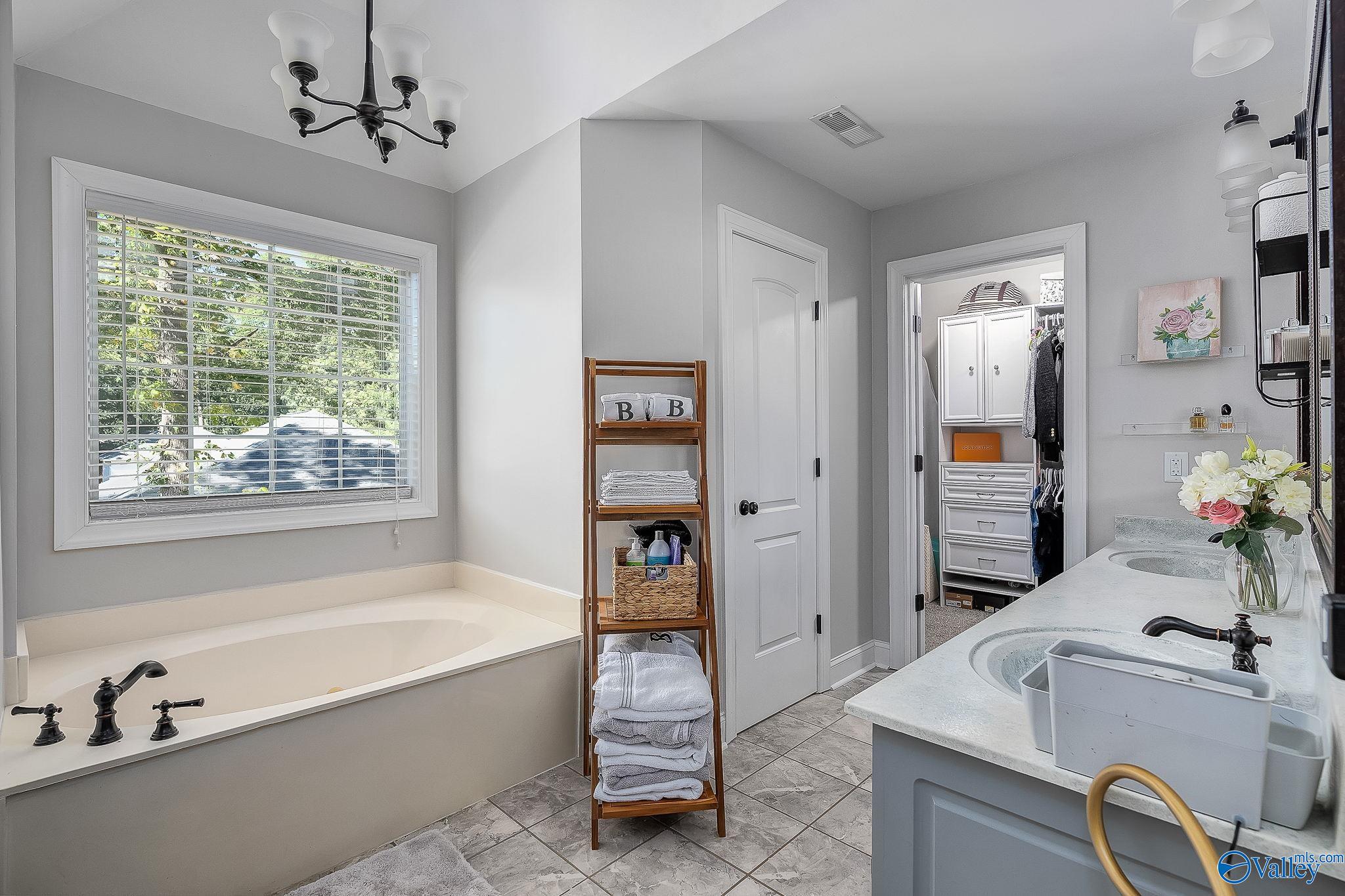 111 Glade Creek Circle
