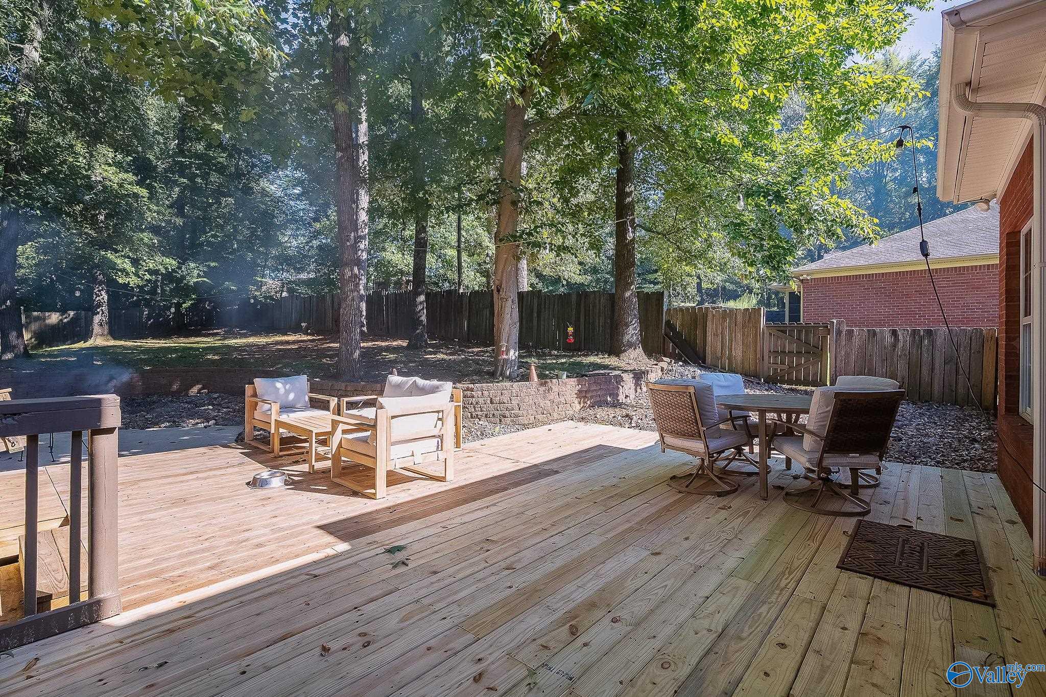111 Glade Creek Circle