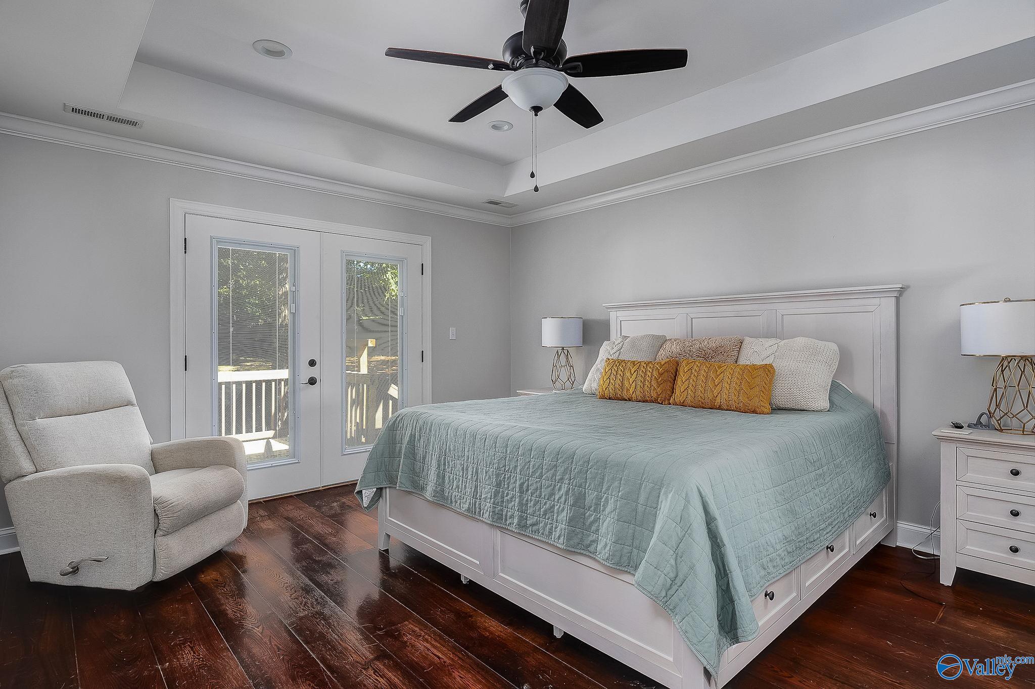 111 Glade Creek Circle