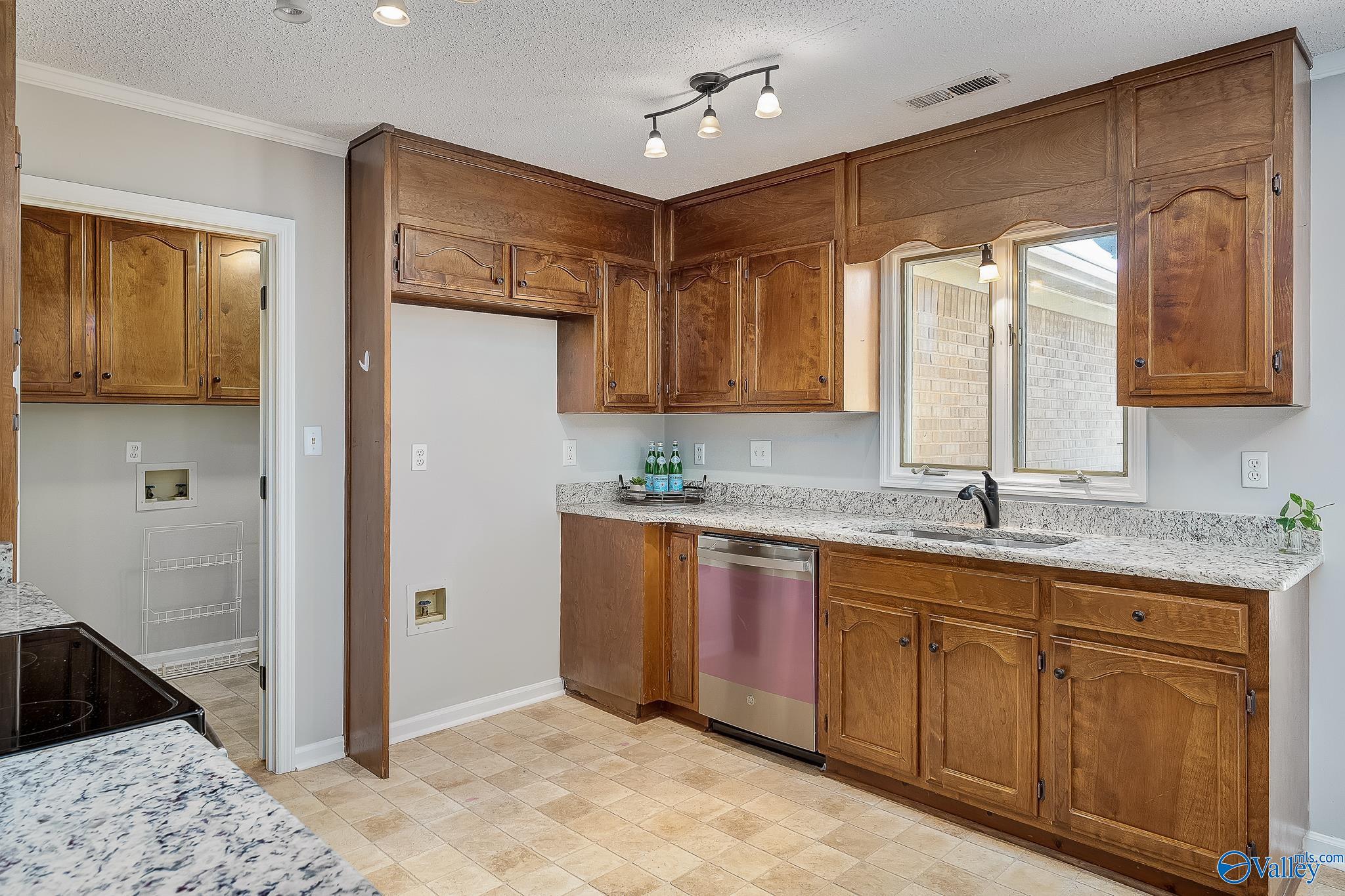 107 Springfield Lane