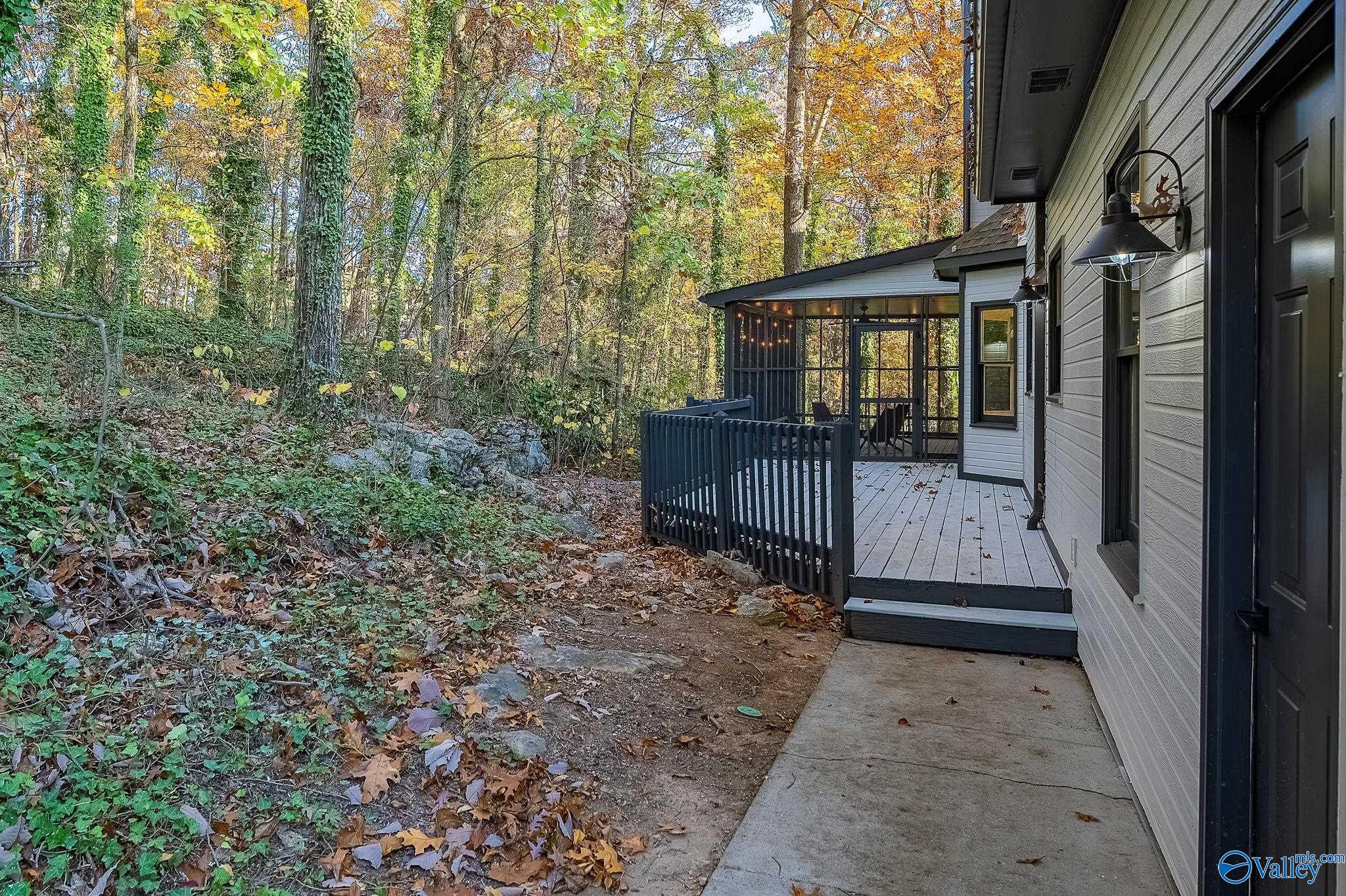 128 Kensington Drive