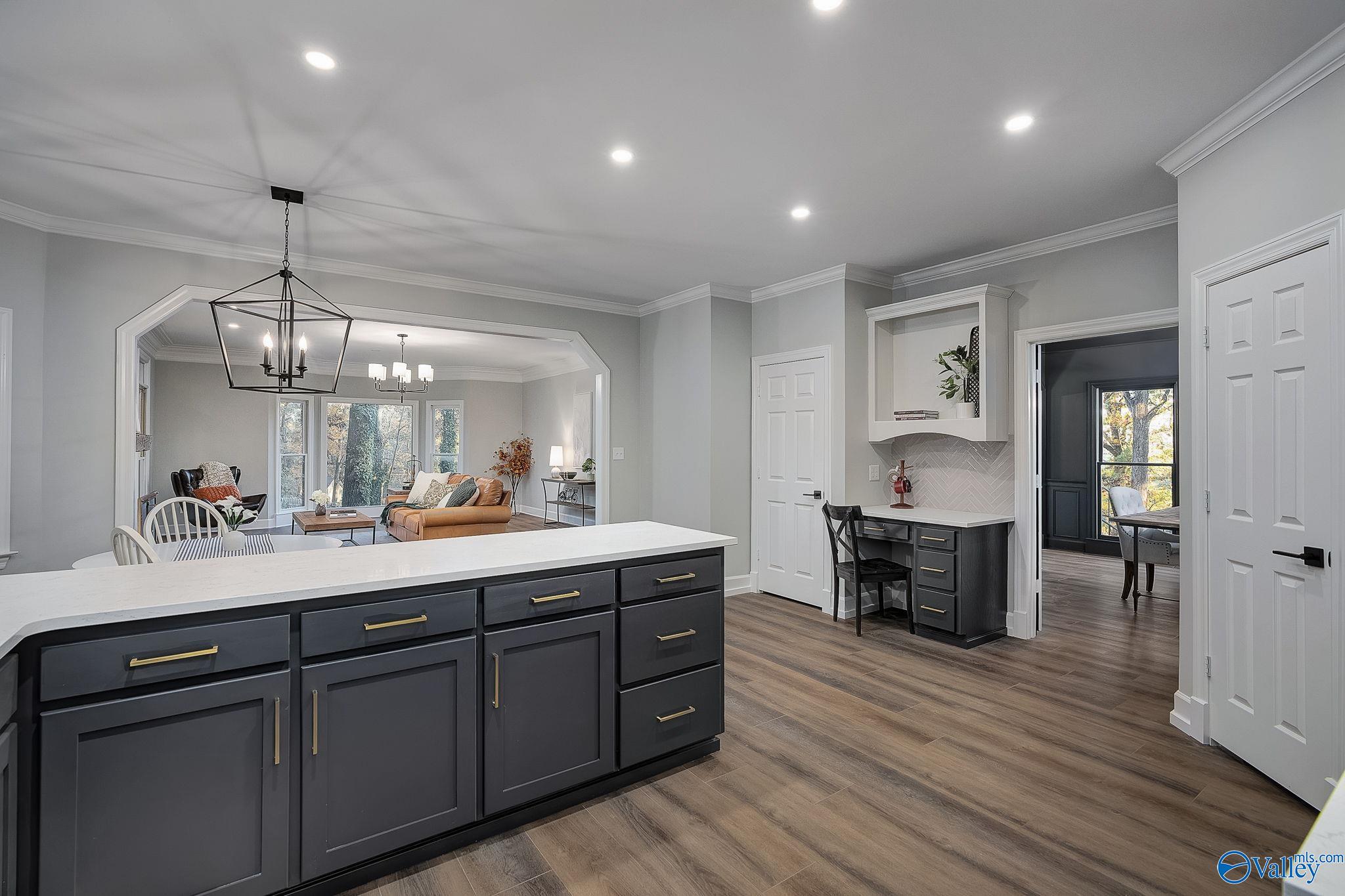 128 Kensington Drive