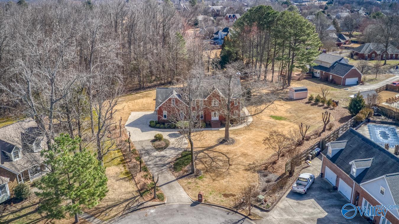 102 Silverton Circle