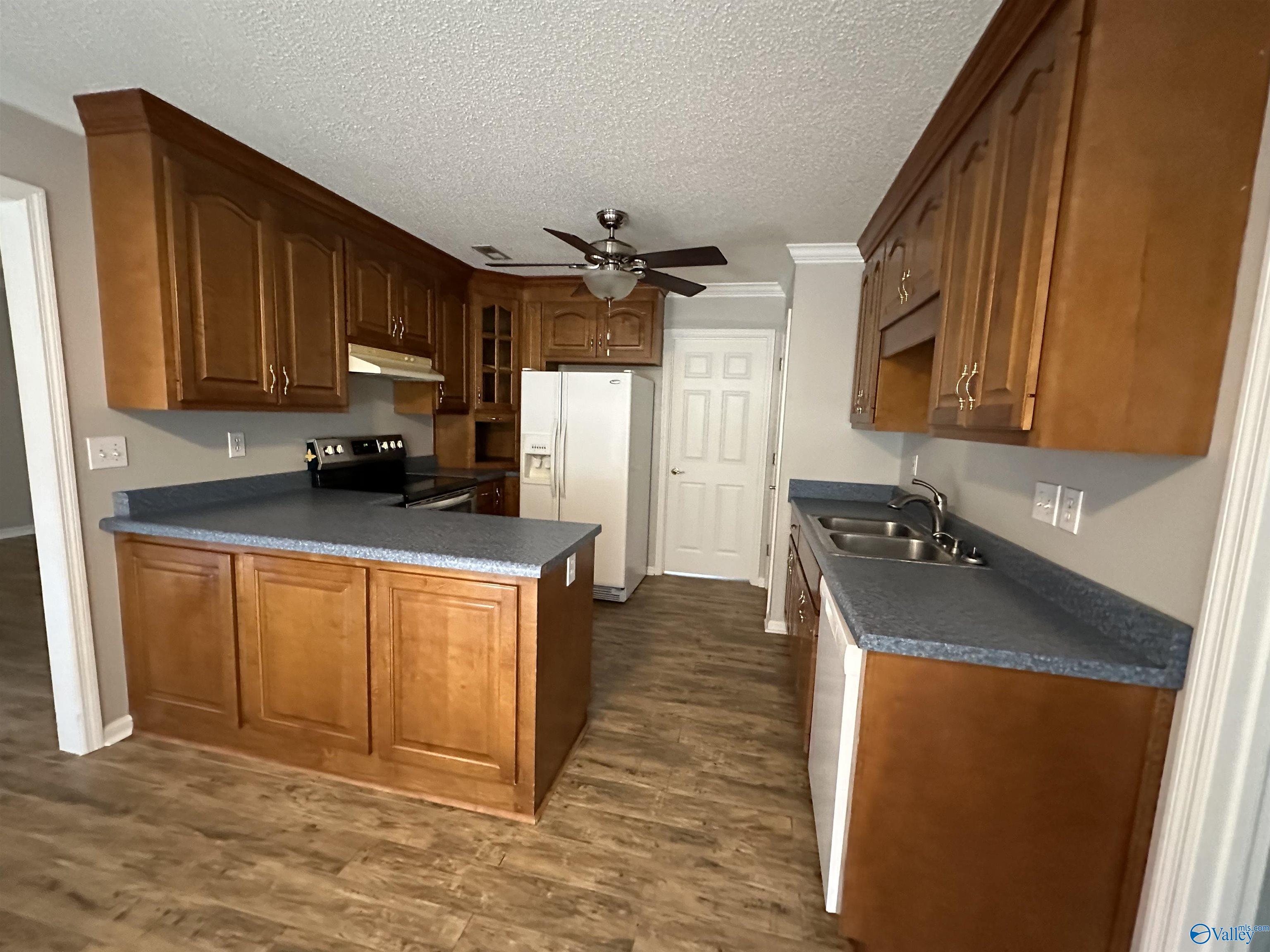 114 Kittyhawk Lane