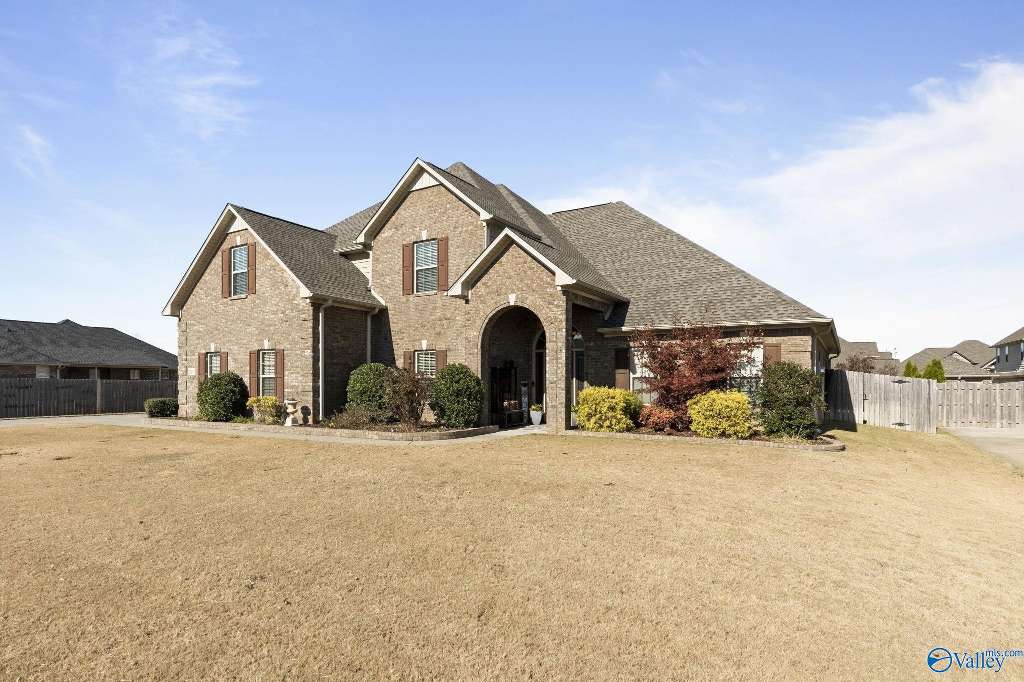 25217 Whispering Lane