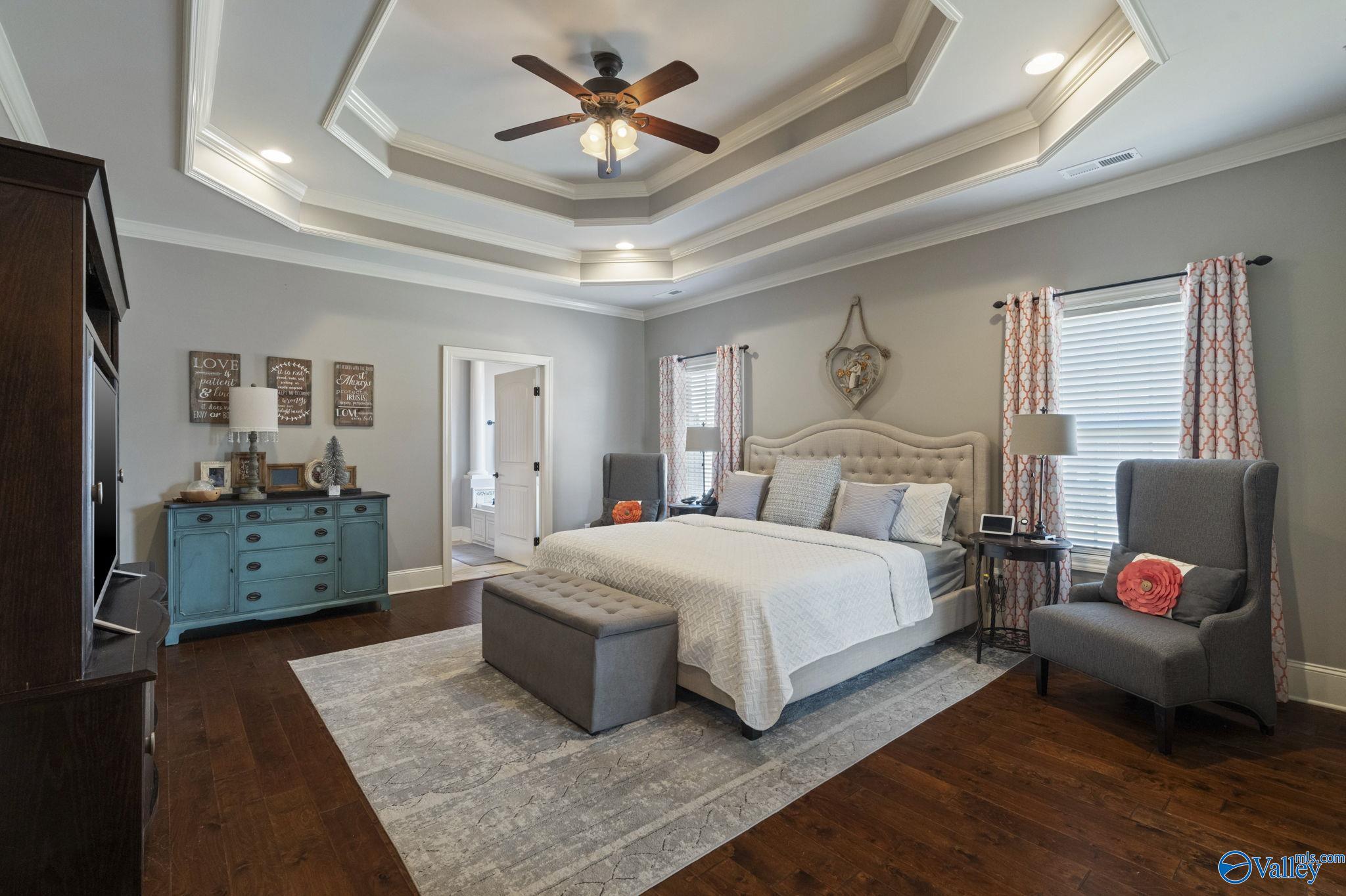25217 Whispering Lane