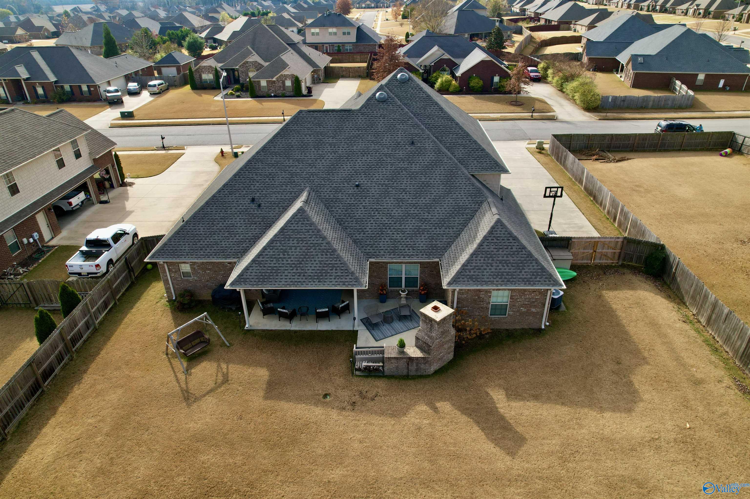 25217 Whispering Lane