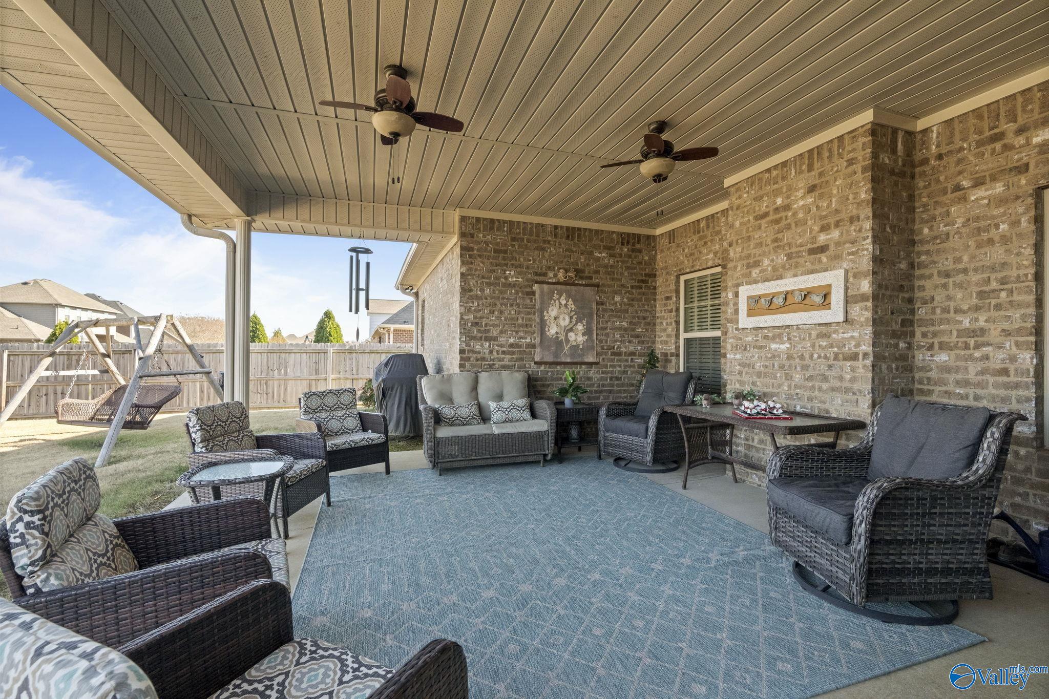 25217 Whispering Lane