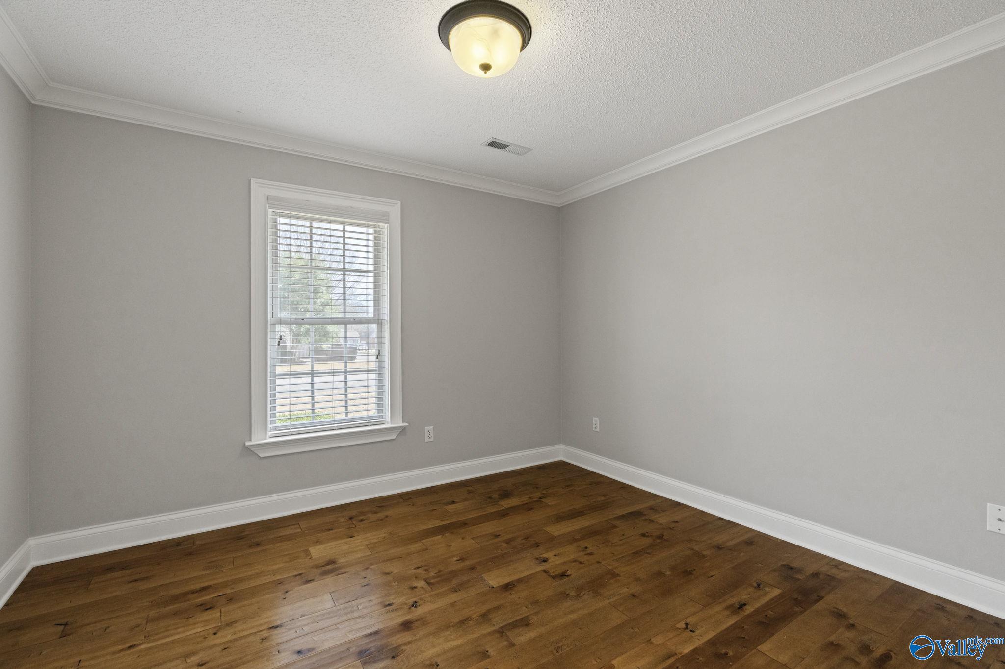 208 Burningtree Trace